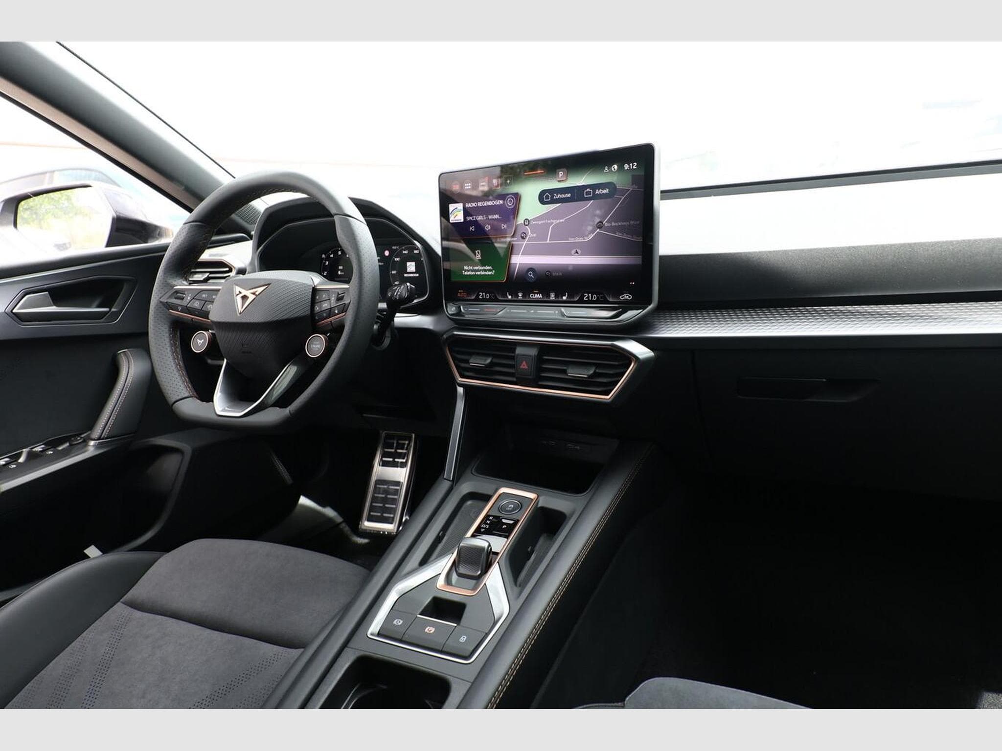 Cupra Leon DSG IntelliD Nav (2026) - Photo 9