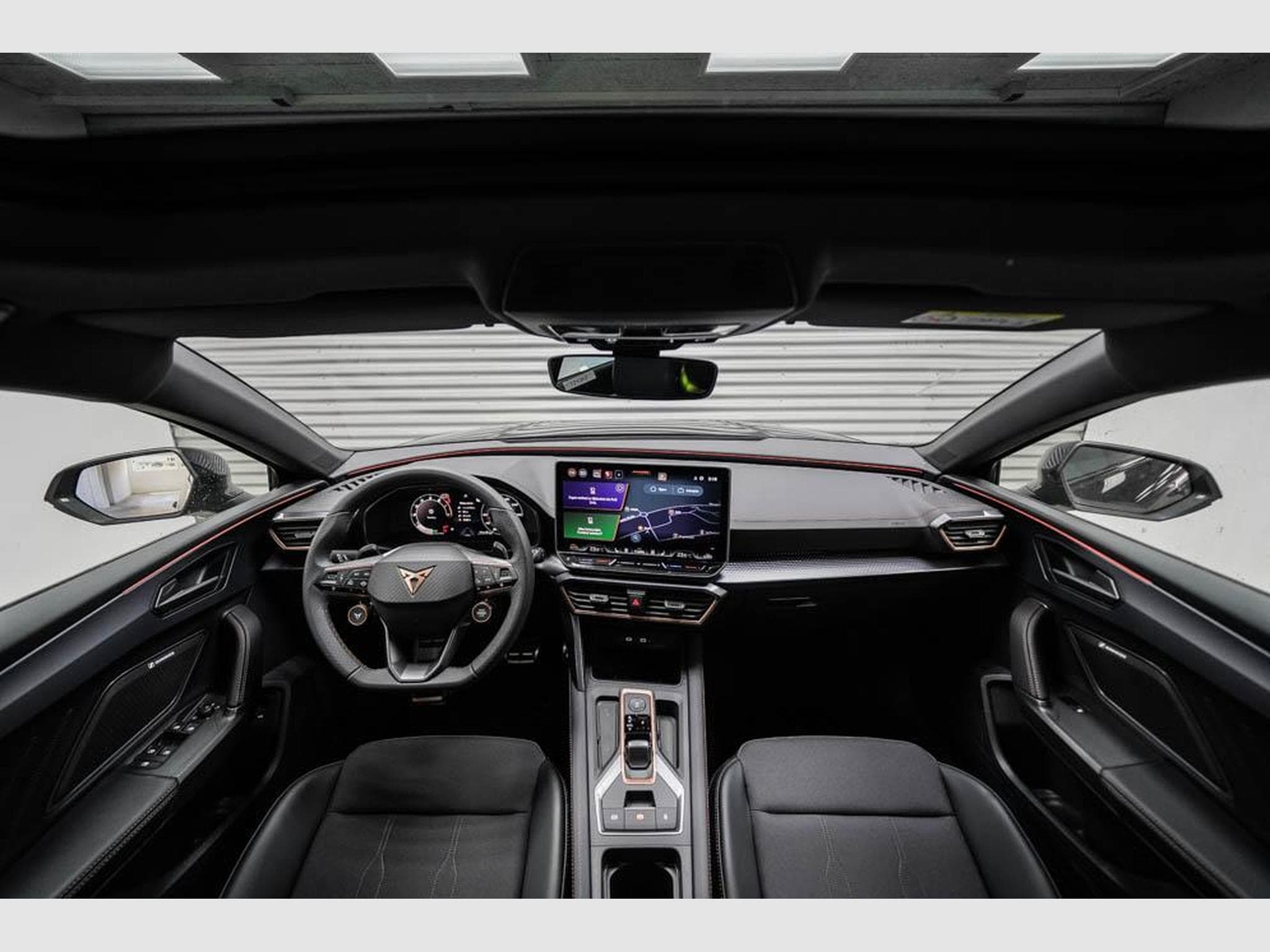 Cupra Leon ST 1,5 eTSI (2026) - Photo 6