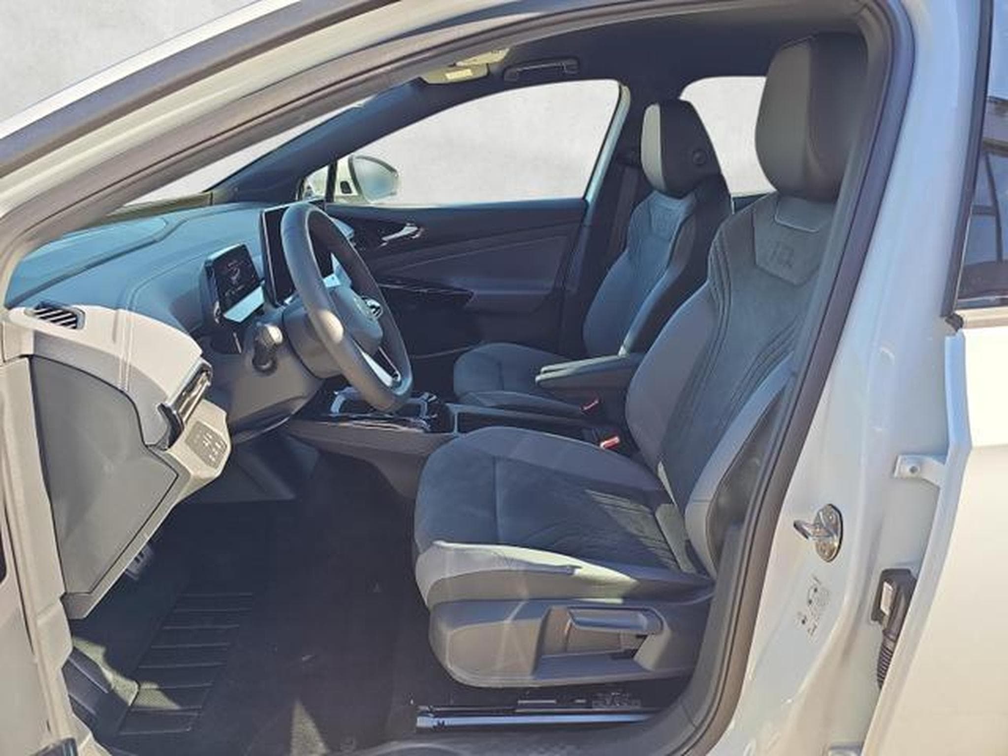 VW ID.4 Pro 210 kW mit Infotainment-Paket (2026) - Photo 9