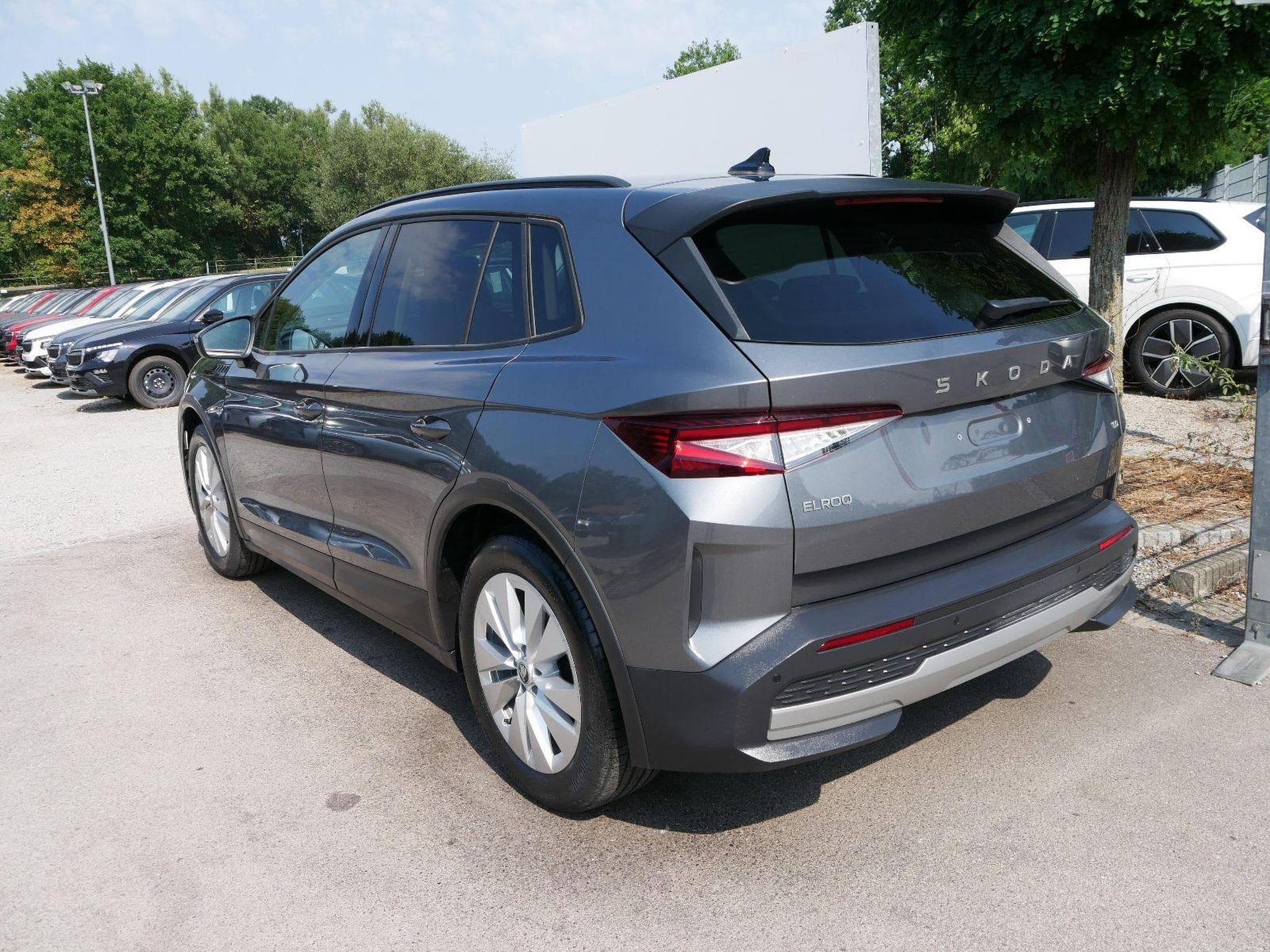 Skoda Elroq 60*ACC*PDC*LED*SHZ*KAMERA*TEMPOMAT*KLIMA*SMARTLINK*EL-HECKKL (2026) - Photo 6