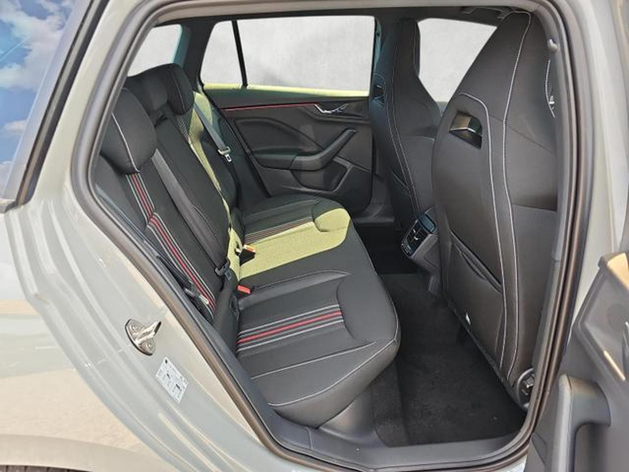 Skoda Scala Monte Carlo (2026) - Photo 13