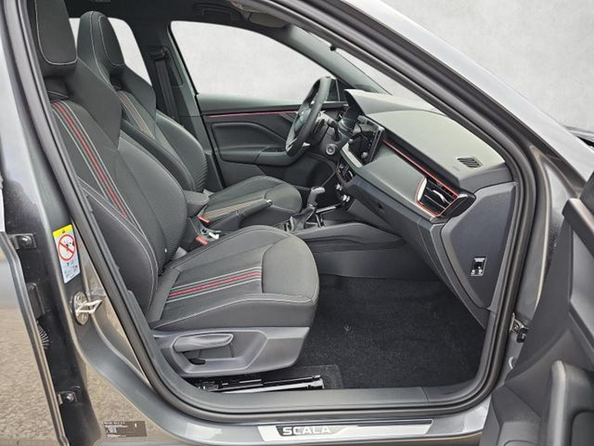 Skoda Scala Monte Carlo (2026) - Photo 10