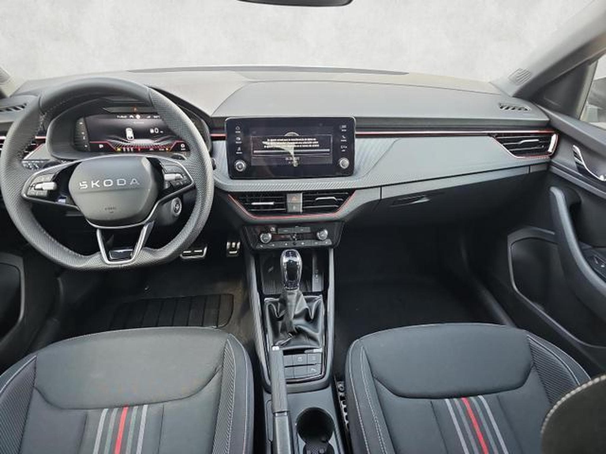 Skoda Scala Monte Carlo (2026) - Photo 11