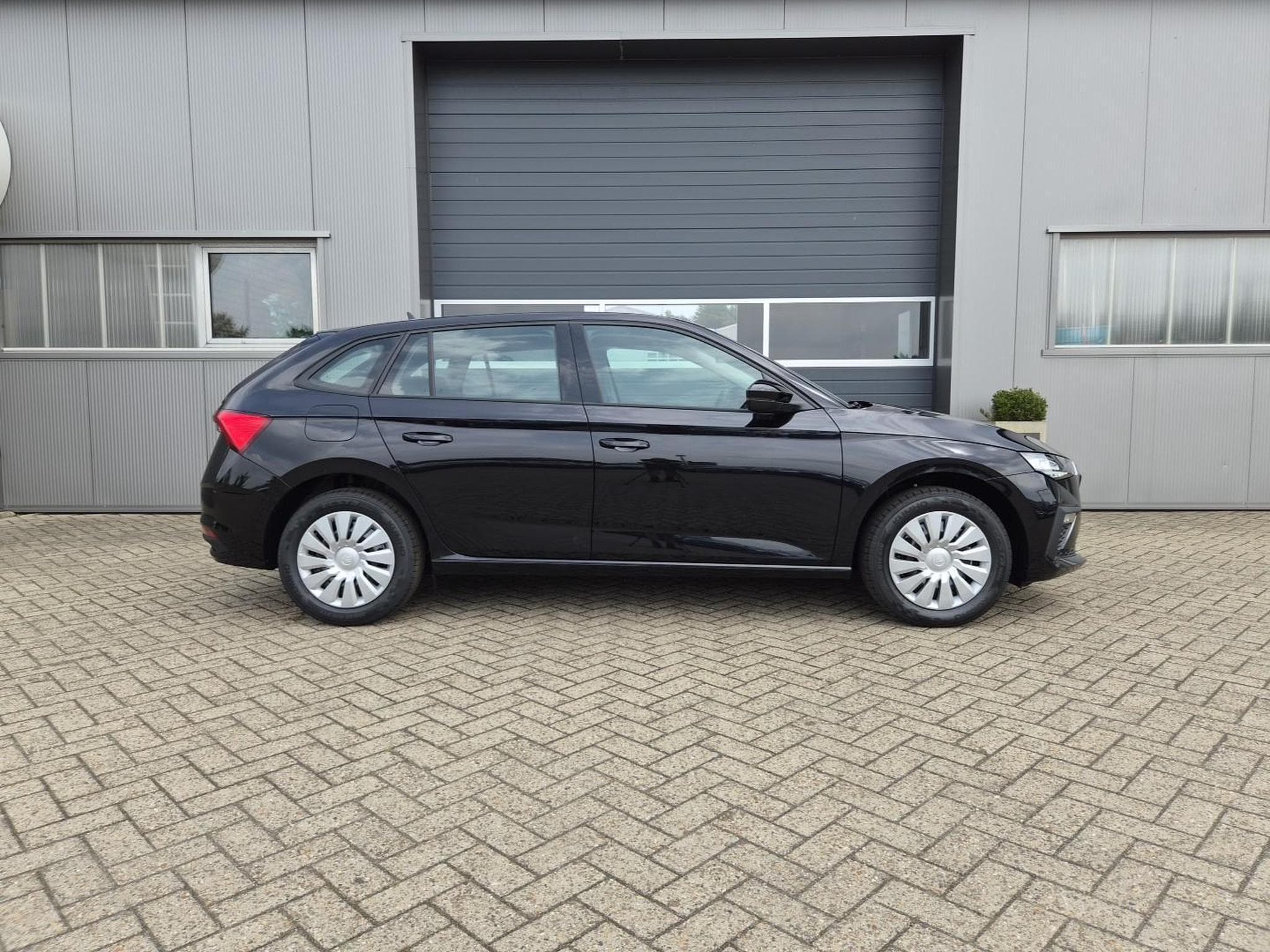 Skoda Scala 1.0 TSI 115PS (2026) - Photo 6