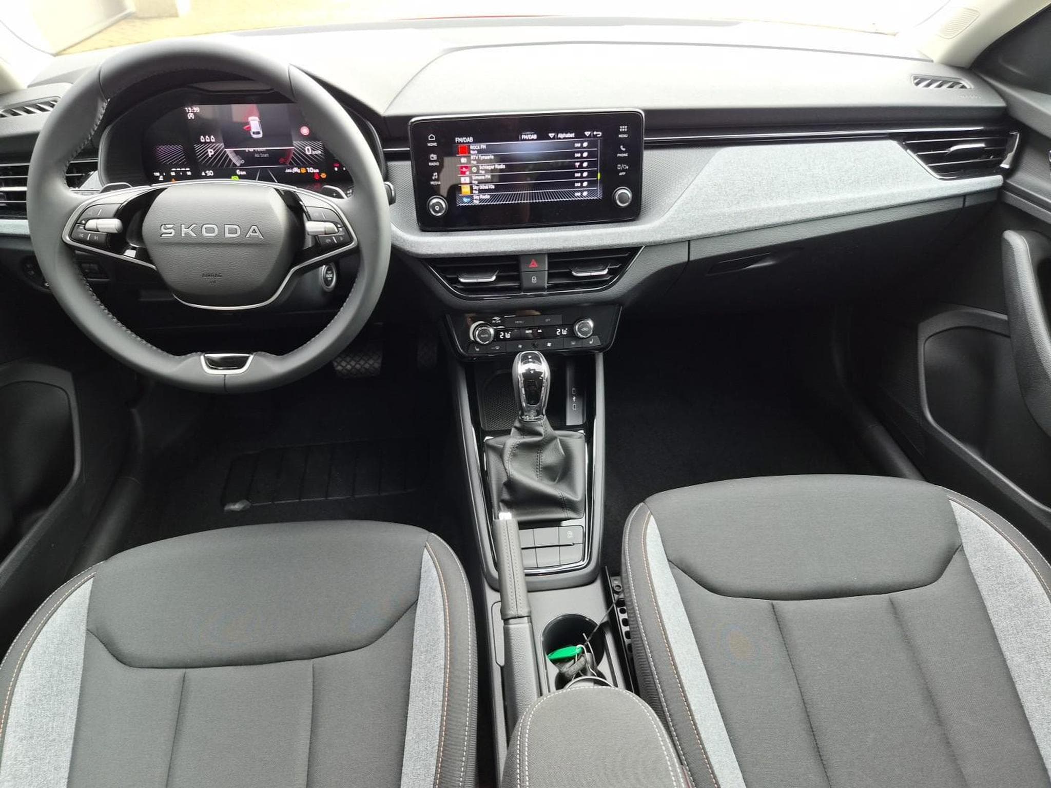 Skoda Scala 1.0 TSI 115PS (2026) - Photo 12