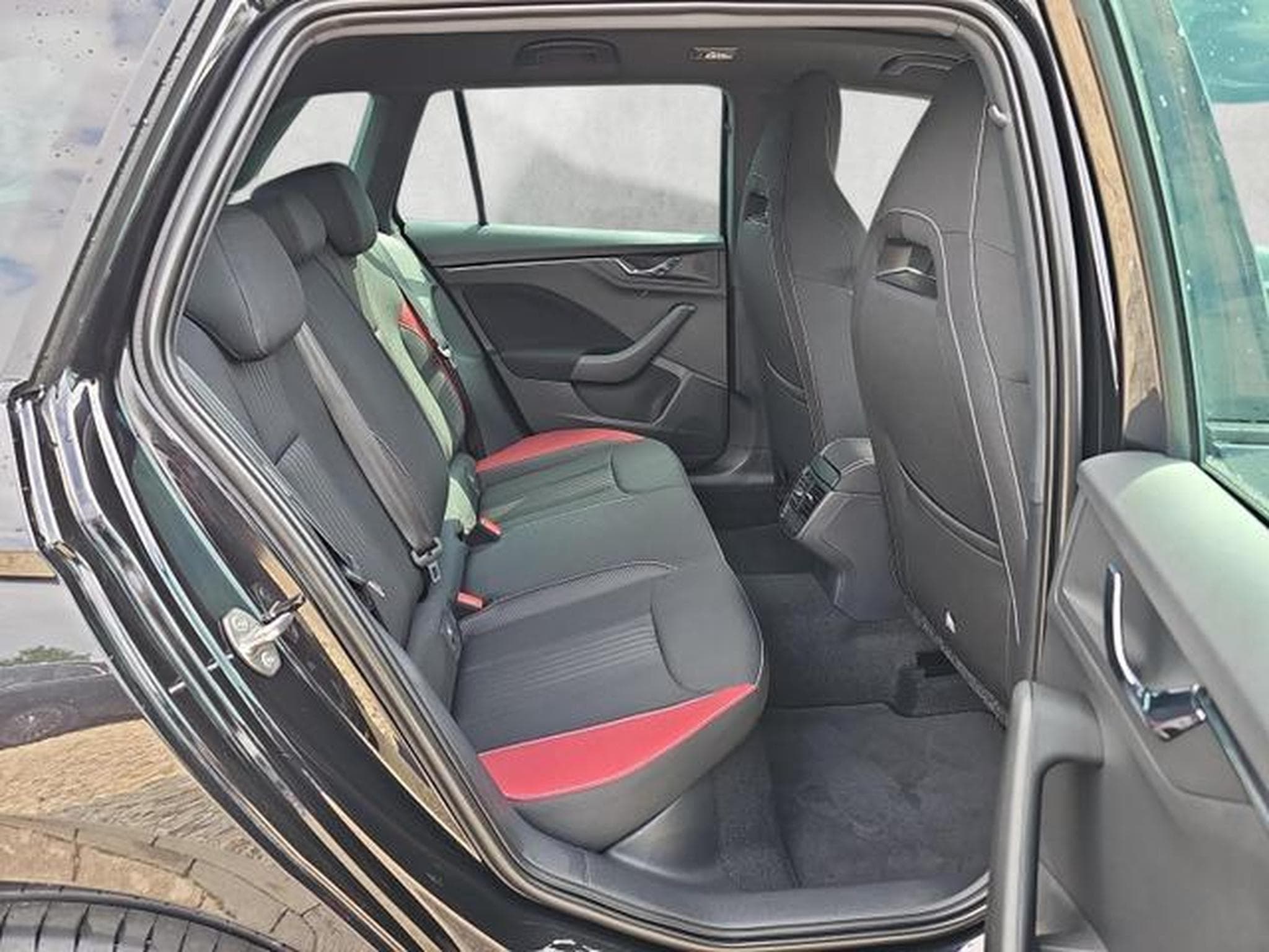Skoda Kamiq Monte Carlo (2023) - Photo 13
