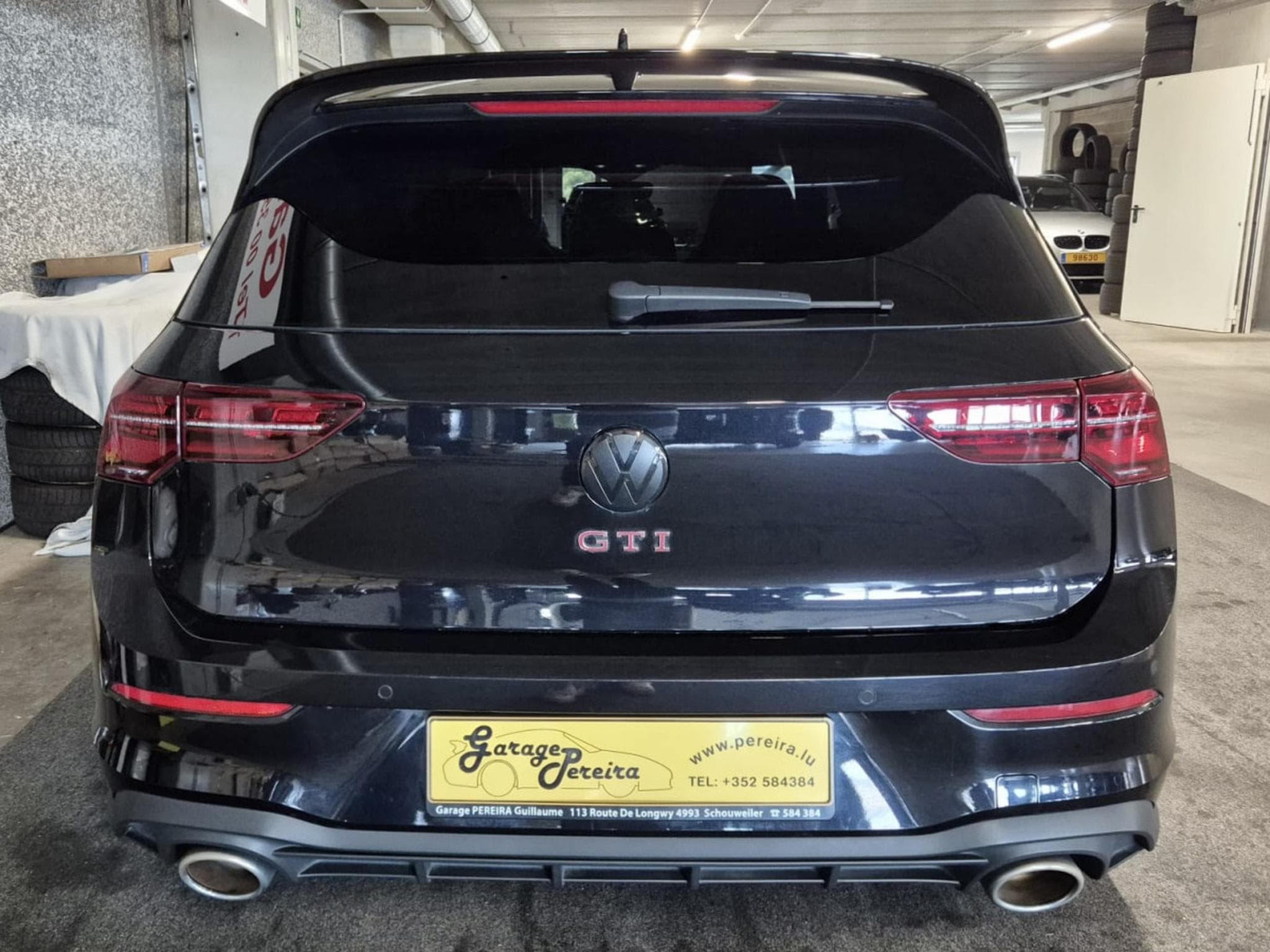 VW Golf GTI 2.0 TSI 300 CLUBSPORT BLACK STYLE HEAD UP HARMAN KARDON (2023) - Photo 3