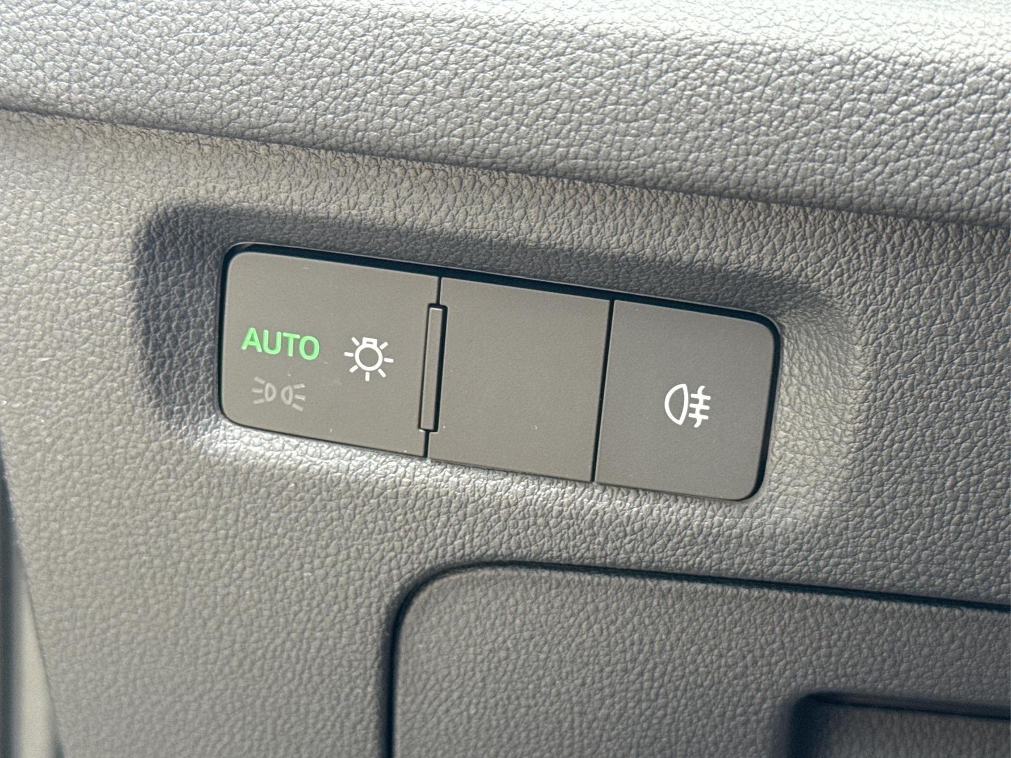 Skoda Octavia Selection (2026) - Photo 19