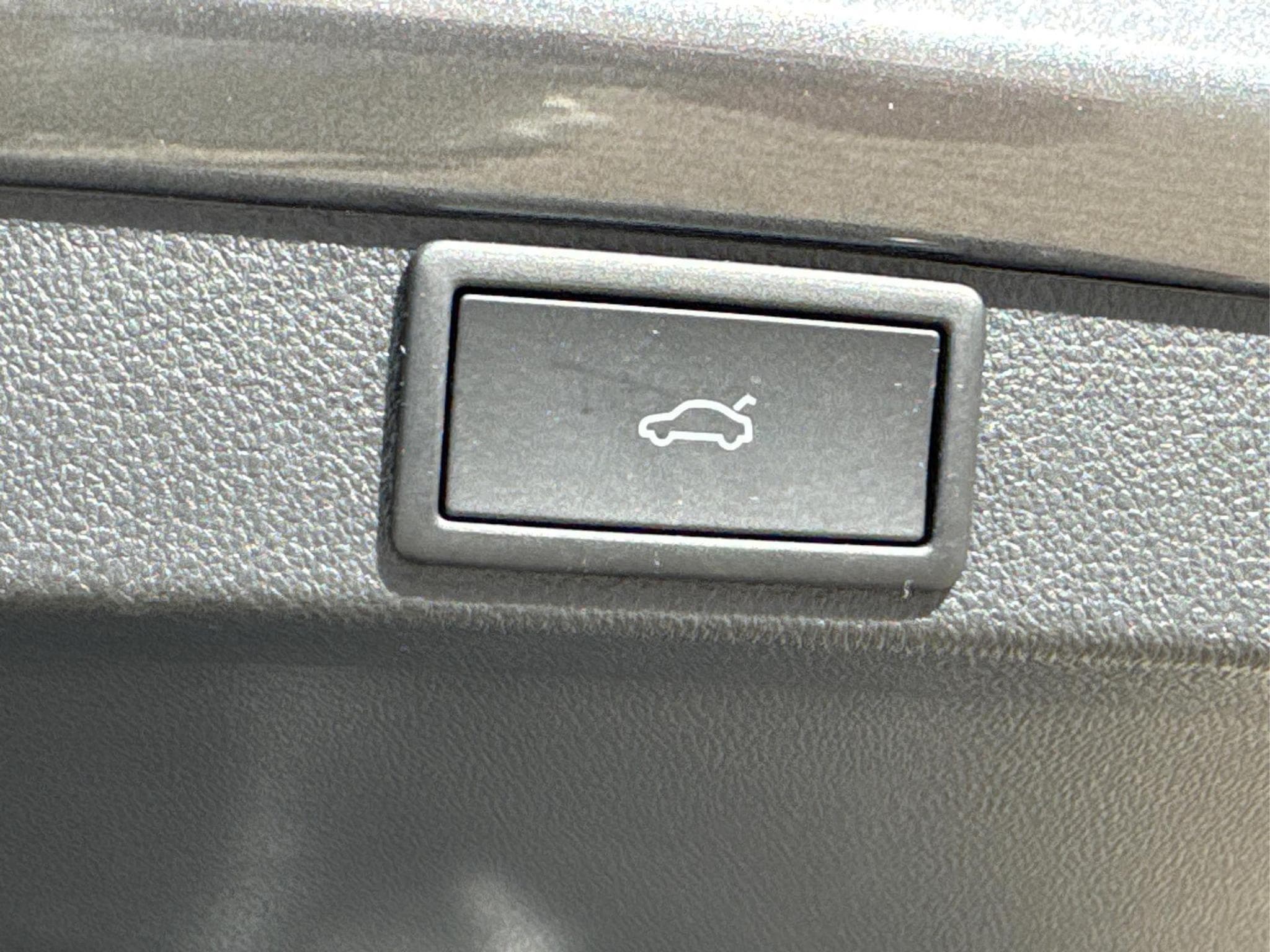 Skoda Octavia Selection (2026) - Photo 13