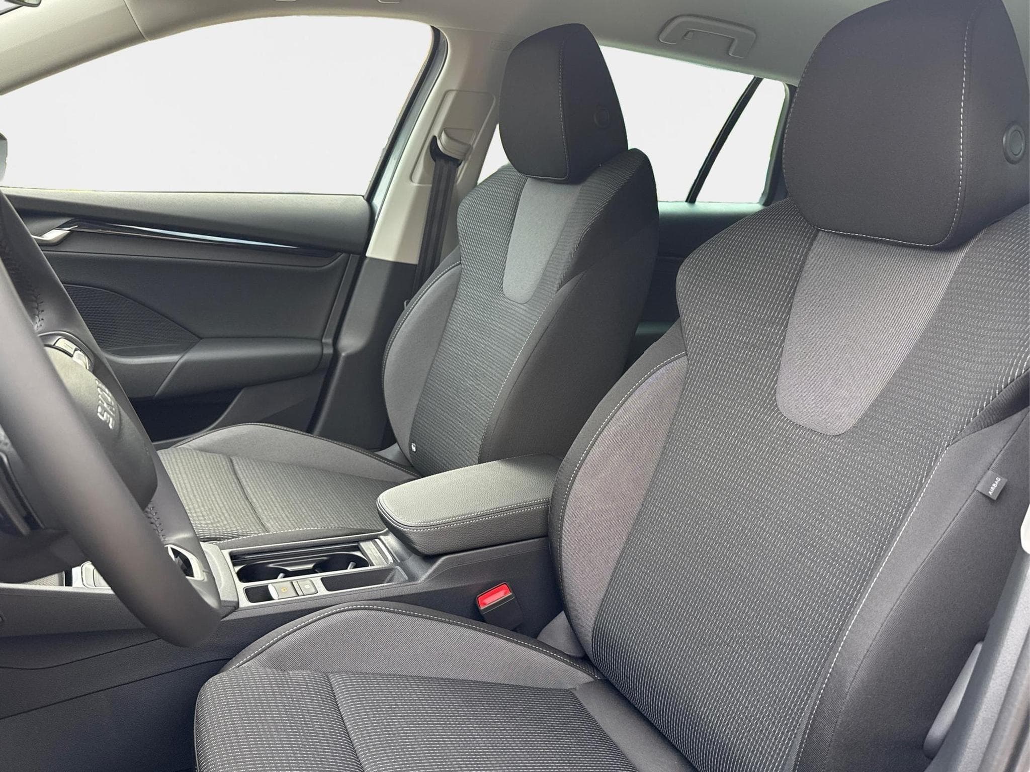 Skoda Octavia Selection (2026) - Photo 18