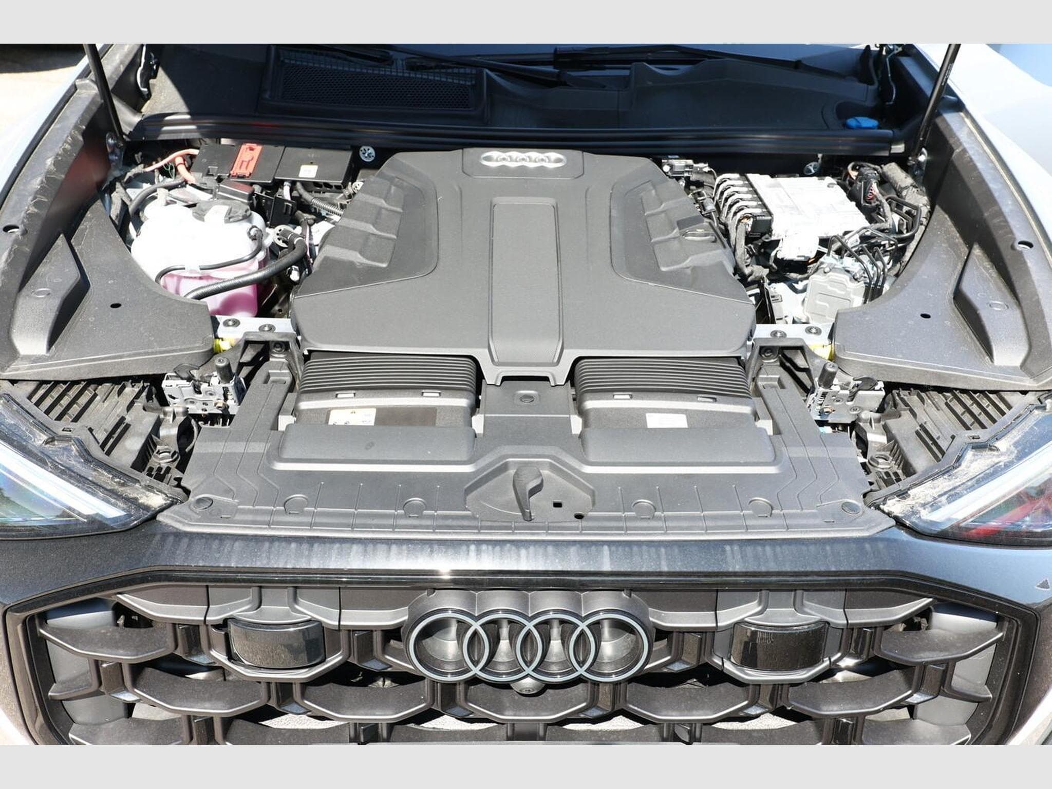 Audi Q8 S line (2026) - Photo 12