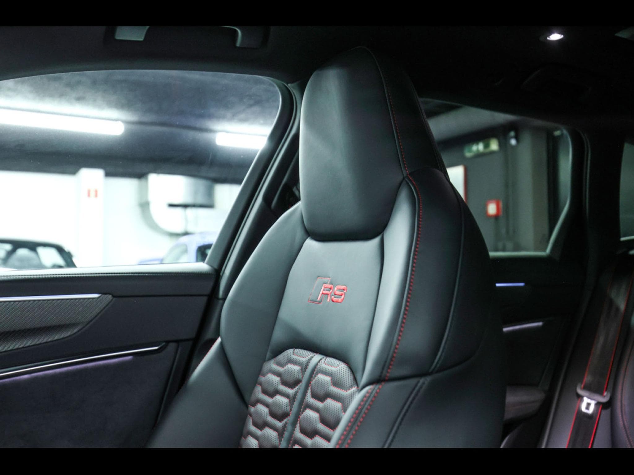 Audi RS6 AVANT PERFORMANCE 4.0 TFSI QUATTRO TIPTRONIC PACK RS DYNAMIQ (2024) - Photo 18