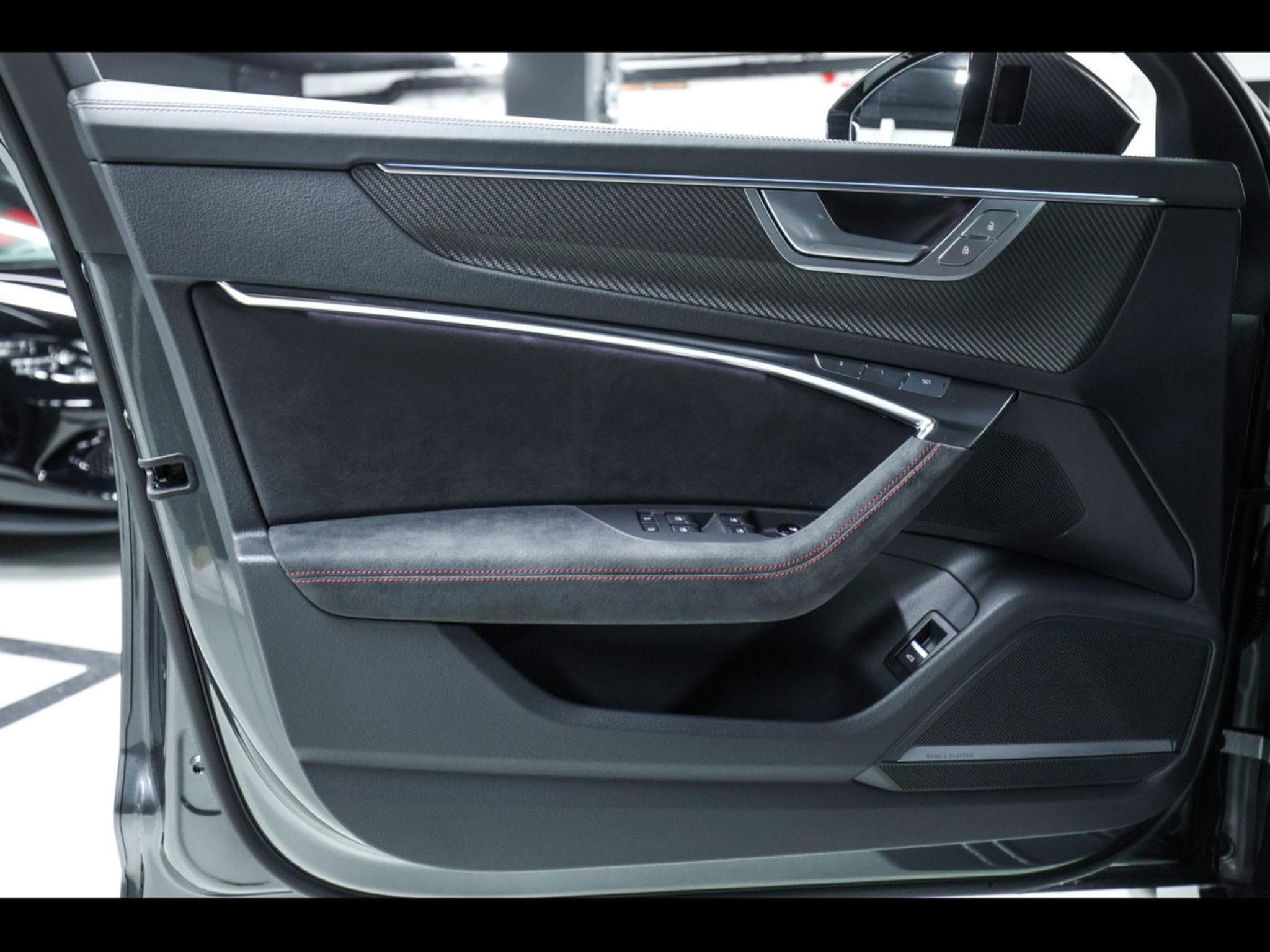 Audi RS6 AVANT PERFORMANCE 4.0 TFSI QUATTRO TIPTRONIC PACK RS DYNAMIQ (2024) - Photo 9