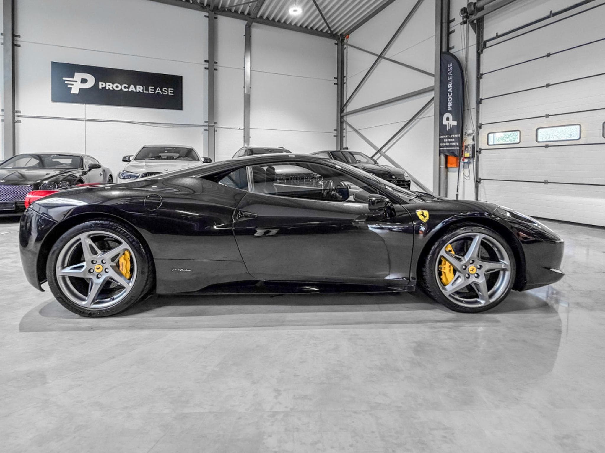 Ferrari 458 Ferrari 458 Italia 4.5 V8 570ch/Leder/20/Xénon/ (2012) - Photo 13