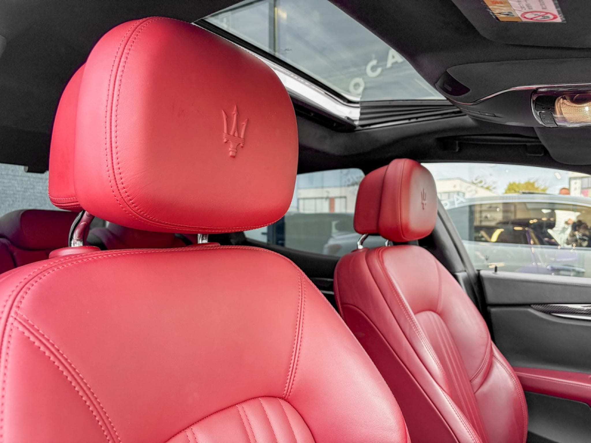 Maserati Ghibli 3.0 V6 S  Q4 Automatik/ Xénon/Camera/Carbonne/20/Leder/VOLL (2016) - Photo 17
