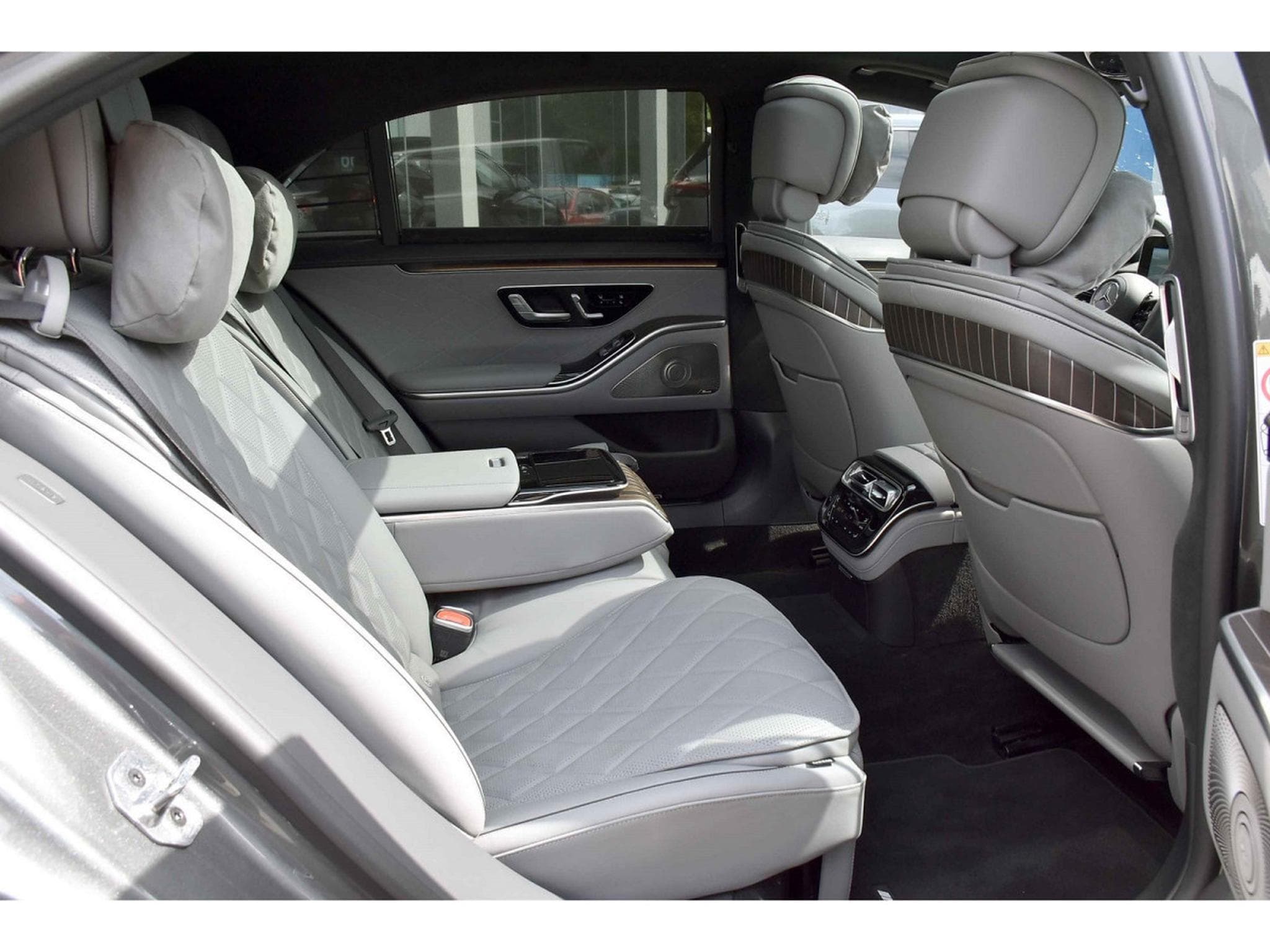 Mercedes S 450 L 4MATIC AMG Line FULL 1° MAIN (2025) - Photo 6