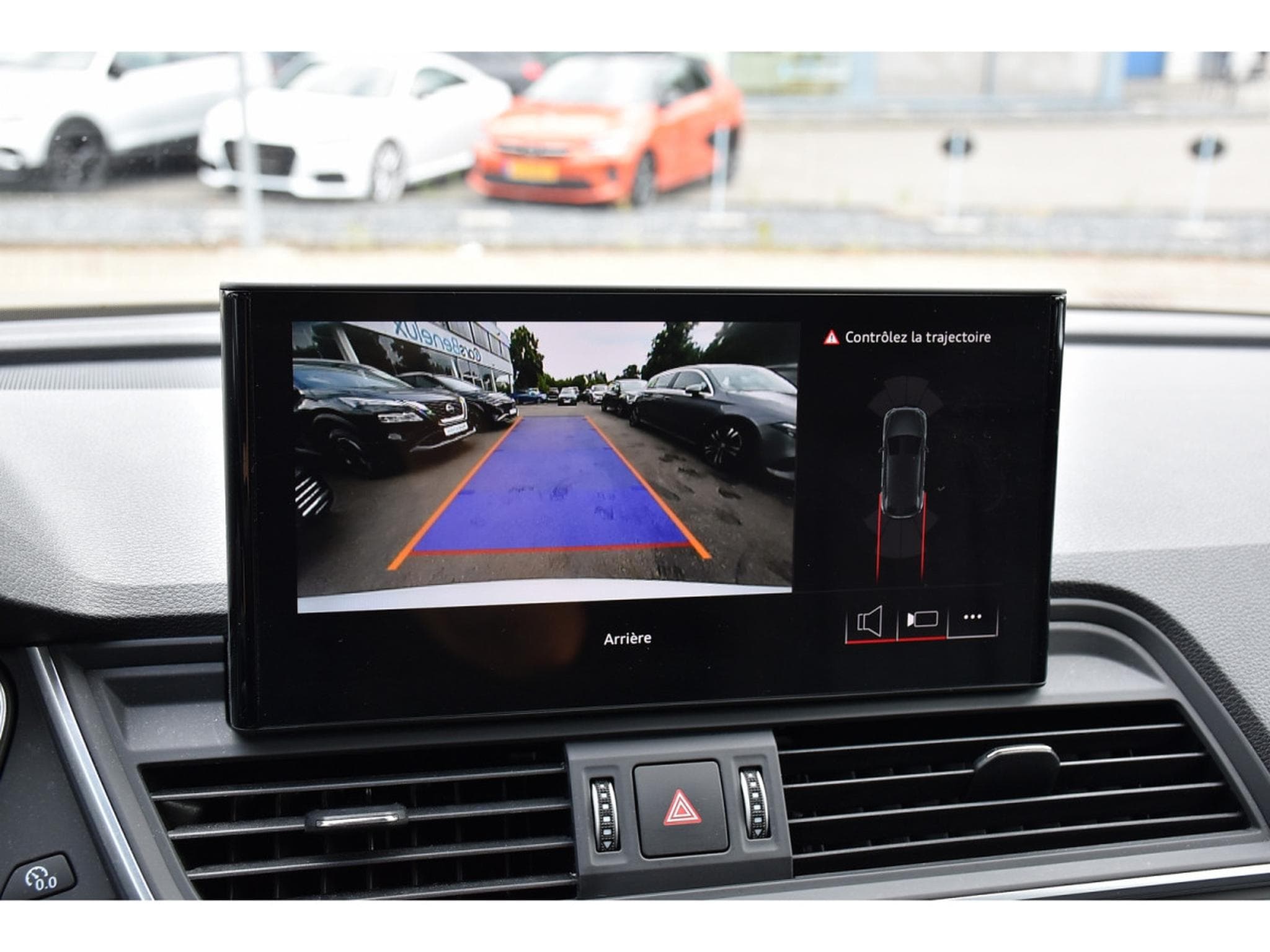 Audi Q5 40 TFSI Quattro S-Line S-Tronic CUIR LANE CAM MATRIX 1° MAIN (2024) - Photo 17