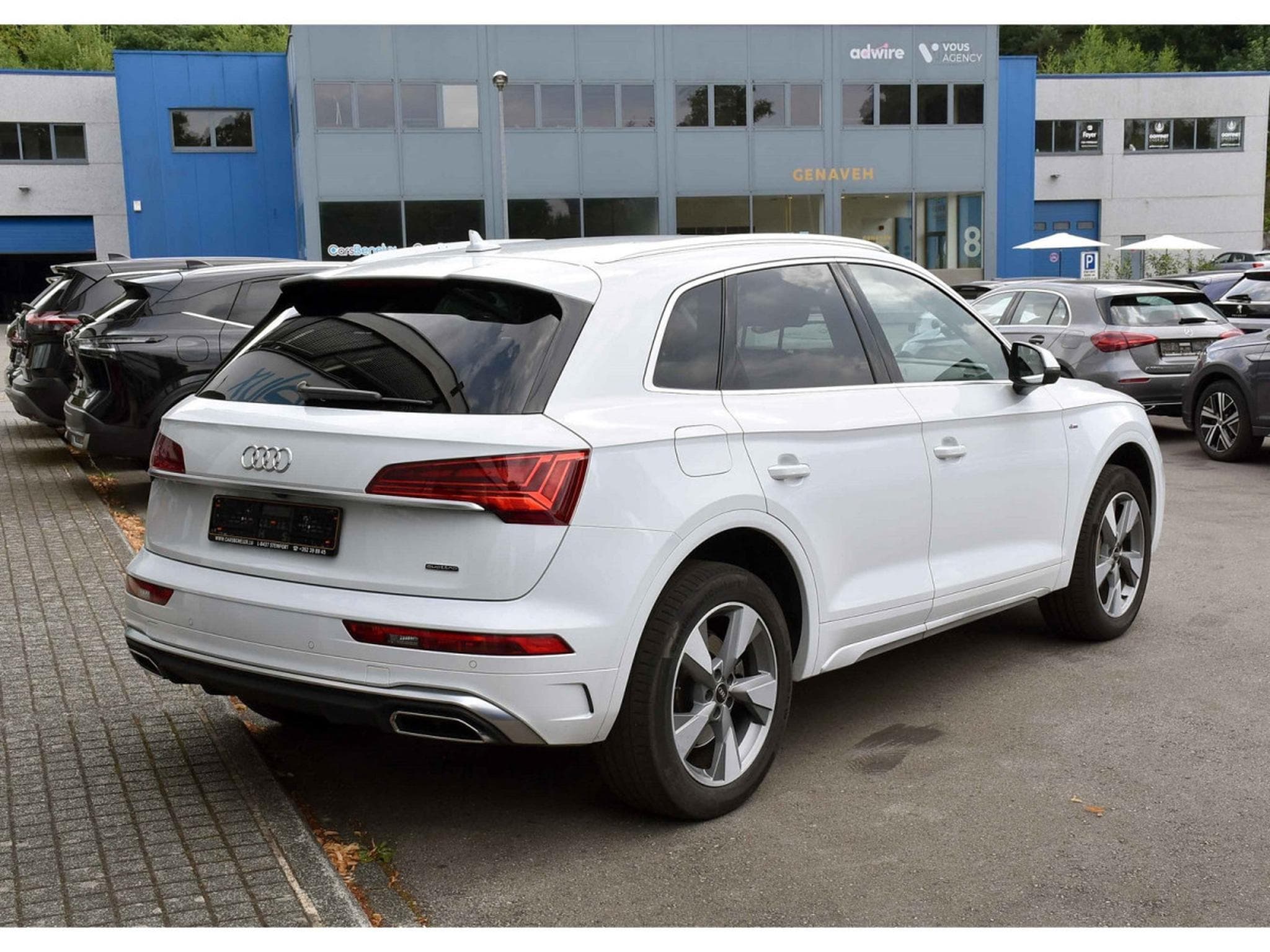 Audi Q5 40 TFSI Quattro S-Line S-Tronic CUIR LANE CAM MATRIX 1° MAIN (2024) - Photo 4