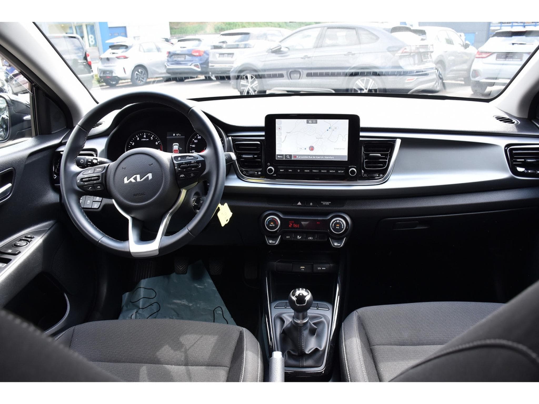 Kia Rio 1.2i Pulse REGUL GPS LANE CAM 1° MAIN (2023) - Photo 8
