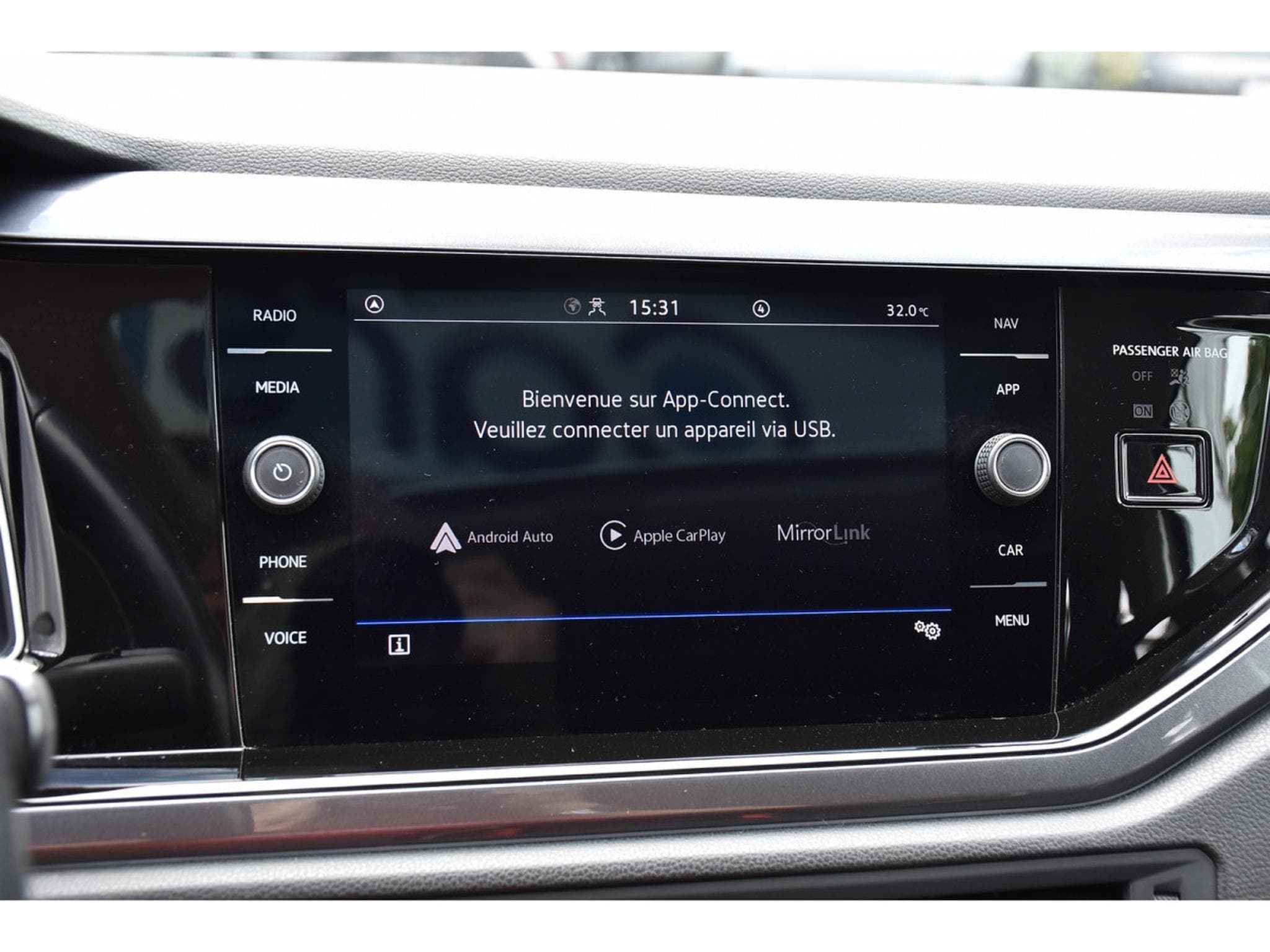 VW Taigo 1.0 TSI Style DSG TO ACC TRAVEL LED ATT RMQ JA17 (2022) - Photo 13