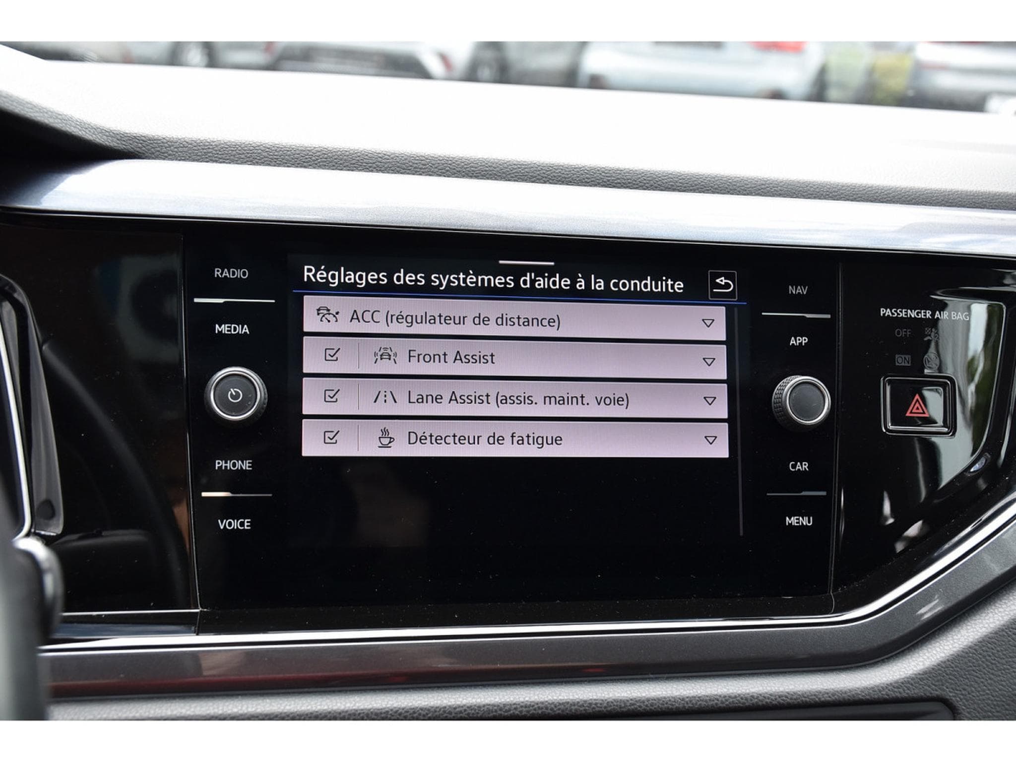 VW Taigo 1.0 TSI Style DSG TO ACC TRAVEL LED ATT RMQ JA17 (2022) - Photo 14