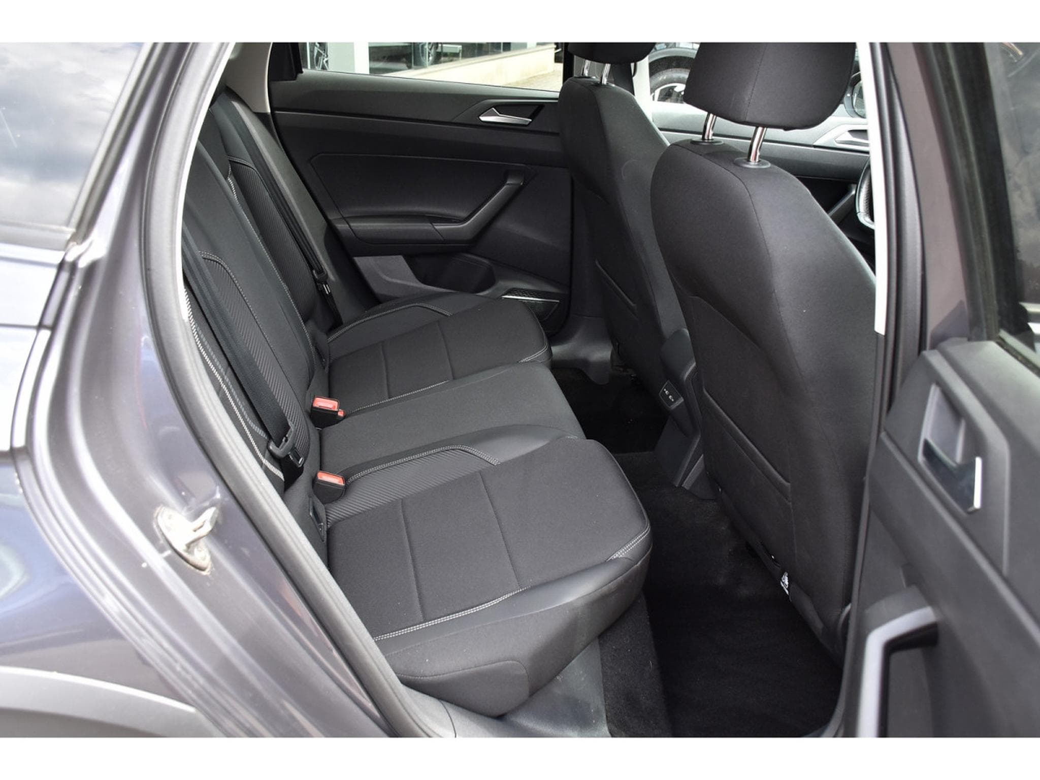 VW Taigo 1.0 TSI Style DSG TO ACC TRAVEL LED ATT RMQ JA17 (2022) - Photo 8