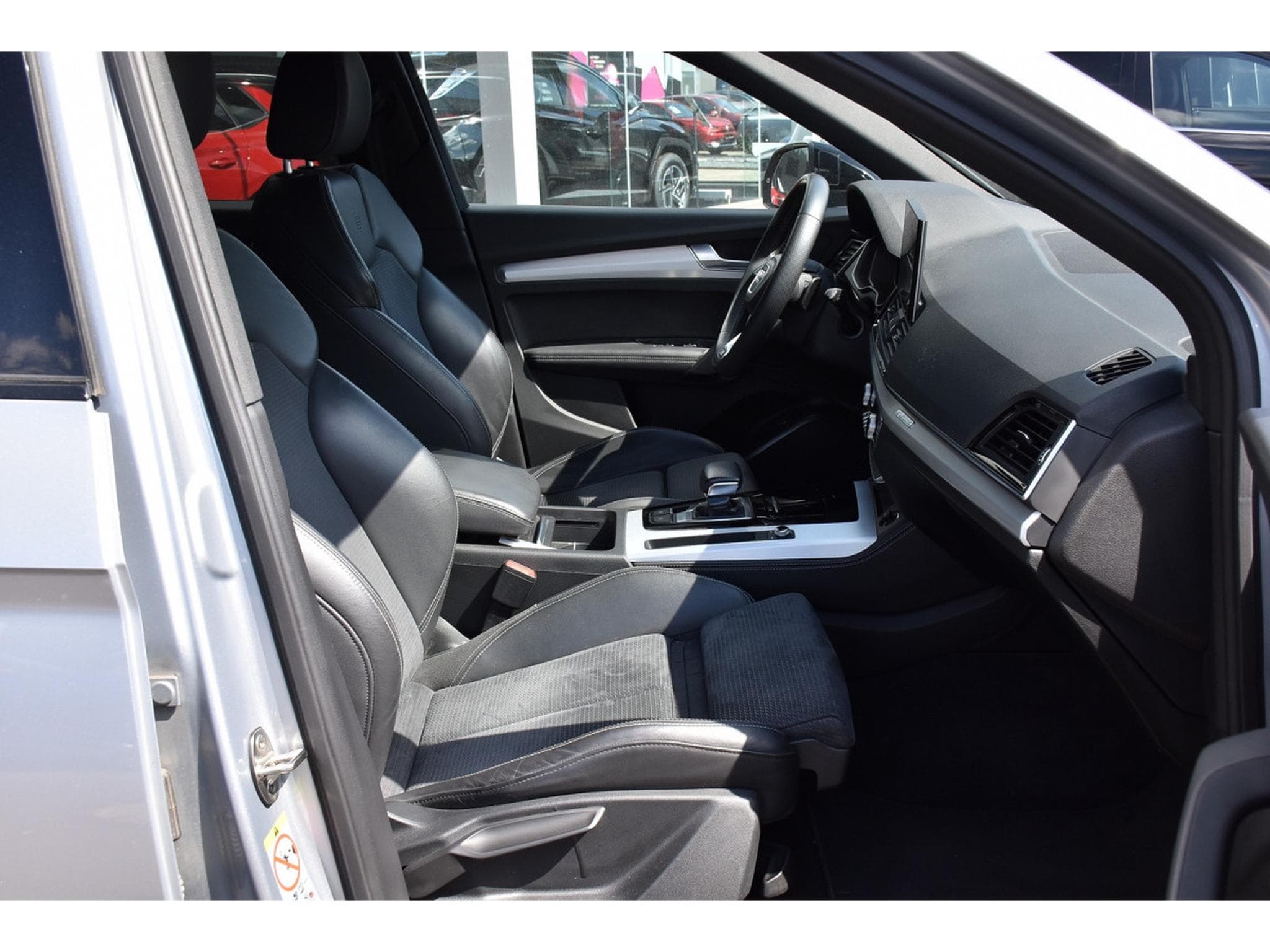 Audi Q5 Sportback 55 TFSIe Quattro S-Line S-Tronic (2021) - Photo 7