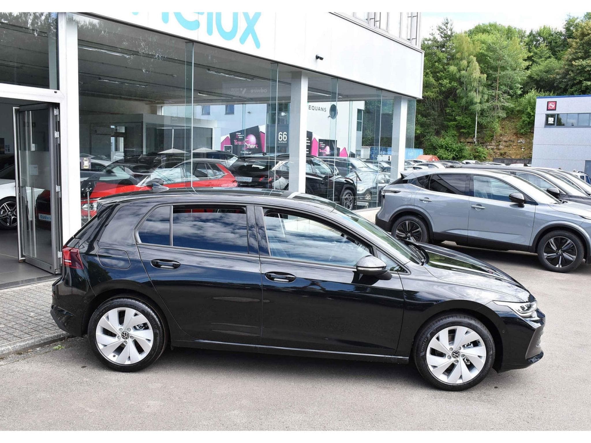 VW Golf 1.5 eTSI DSG ACC TRAVEL SG CHFF CAM NEUVE (2026) - Photo 3