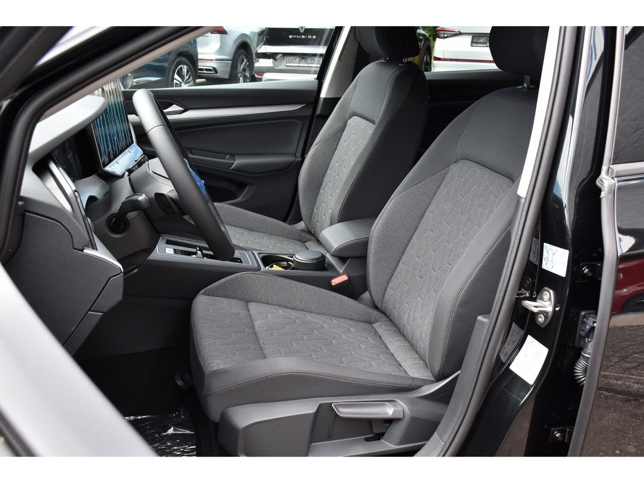 VW Golf 1.5 eTSI DSG ACC TRAVEL SG CHFF CAM NEUVE (2026) - Photo 6