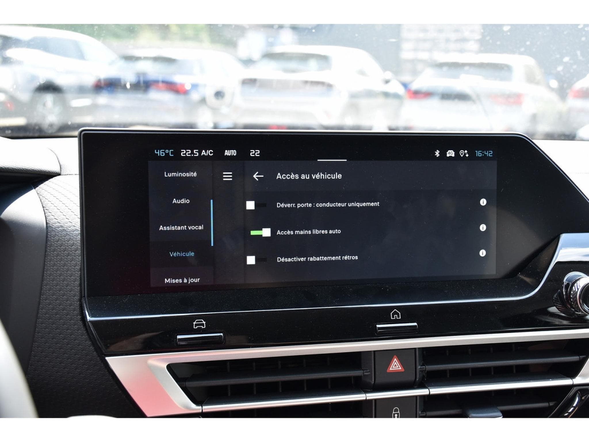 Citroën C4 X 1.2 MHEV 145 e-DCS6 Max ACC SIDE LANE GPS CAM 1° MAIN (2025) - Photo 19