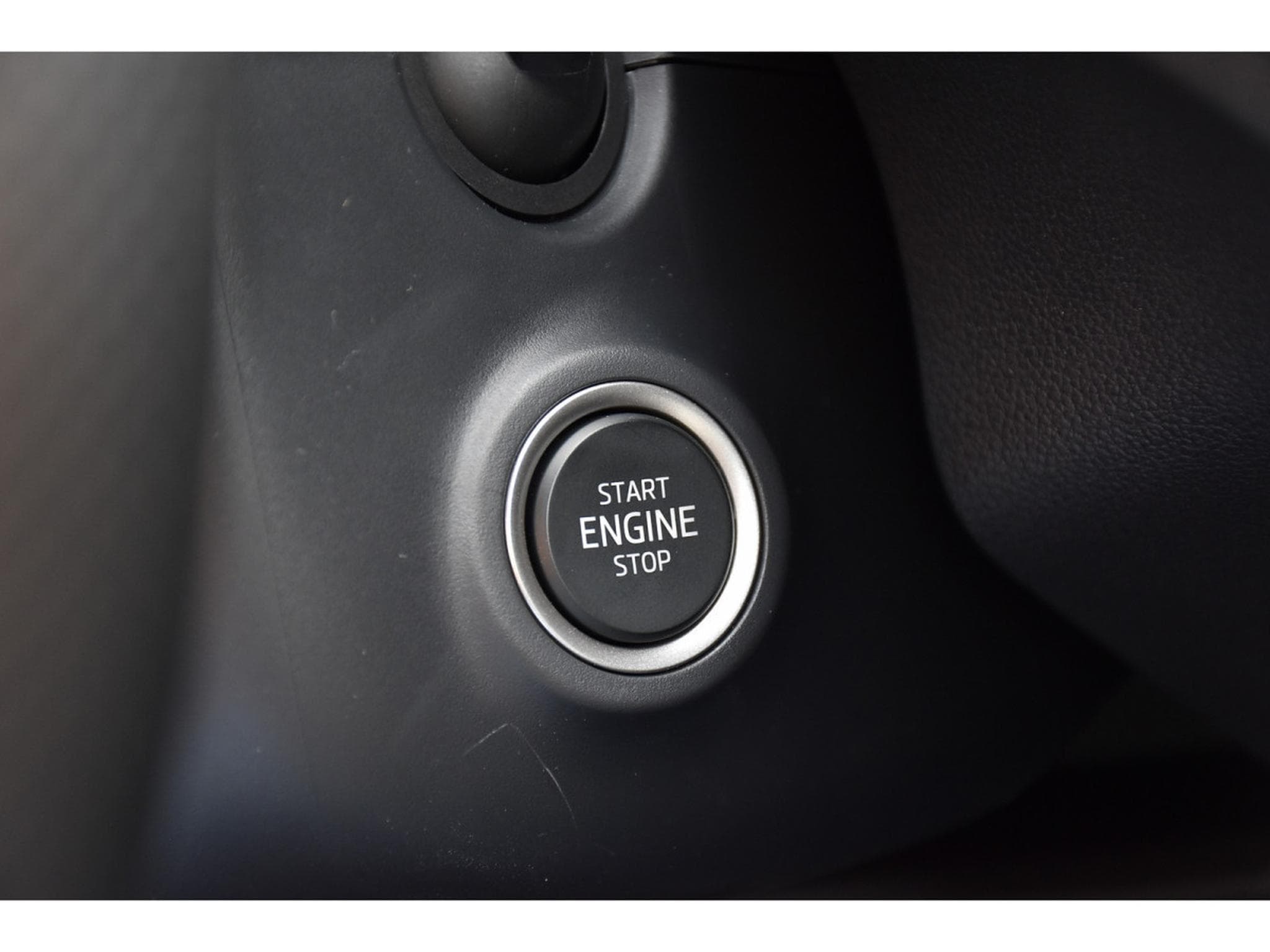 Skoda Kamiq 1.5 TSI Monte Carlo DSG PANO ACC TRAVEL SIDE KESSY NEUF (2026) - Photo 19