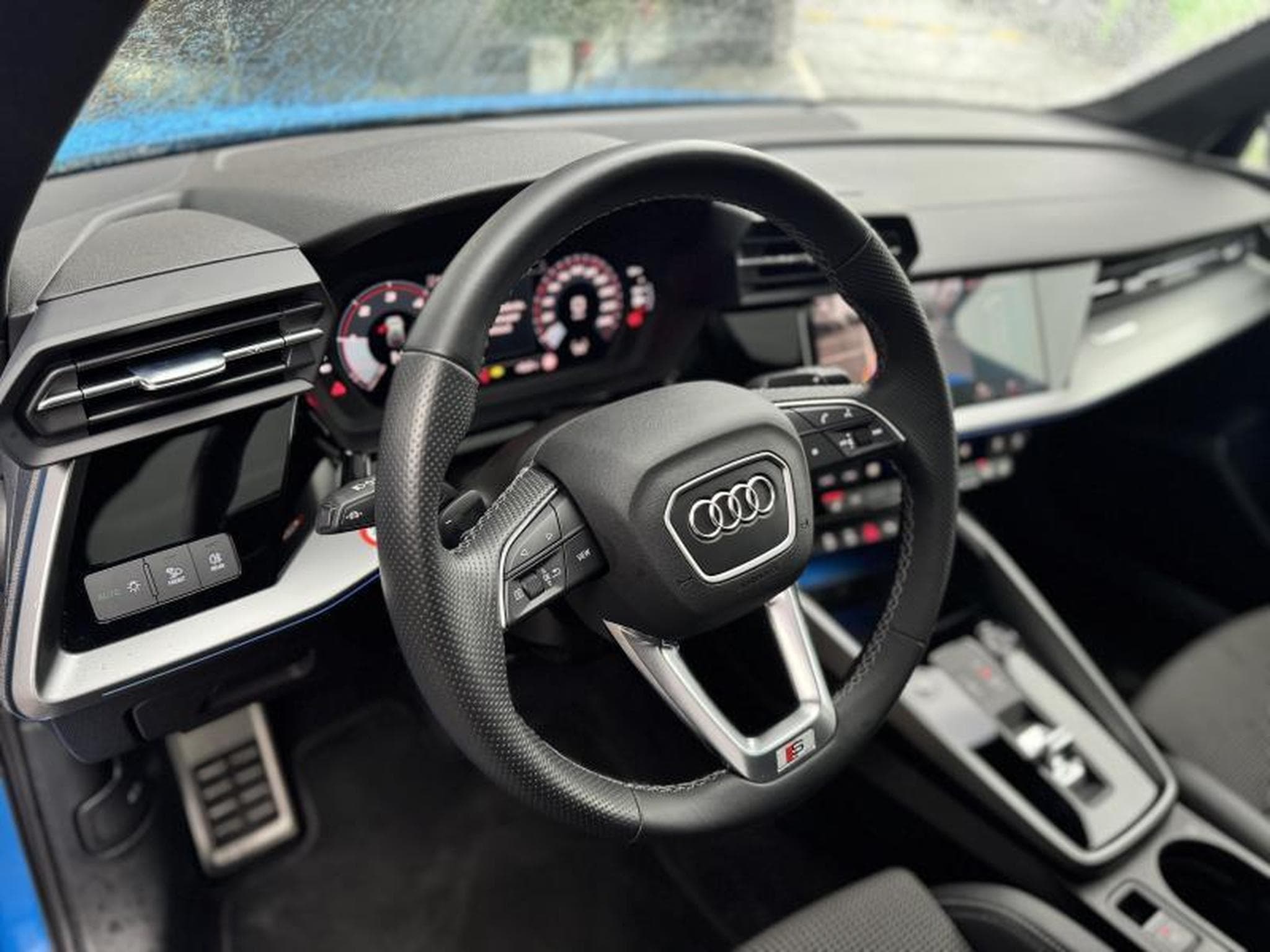 Audi A3 Sportback S-Line BVA/GPS/Sièges chauffants /Toit Ouvrant (2022) - Photo 6