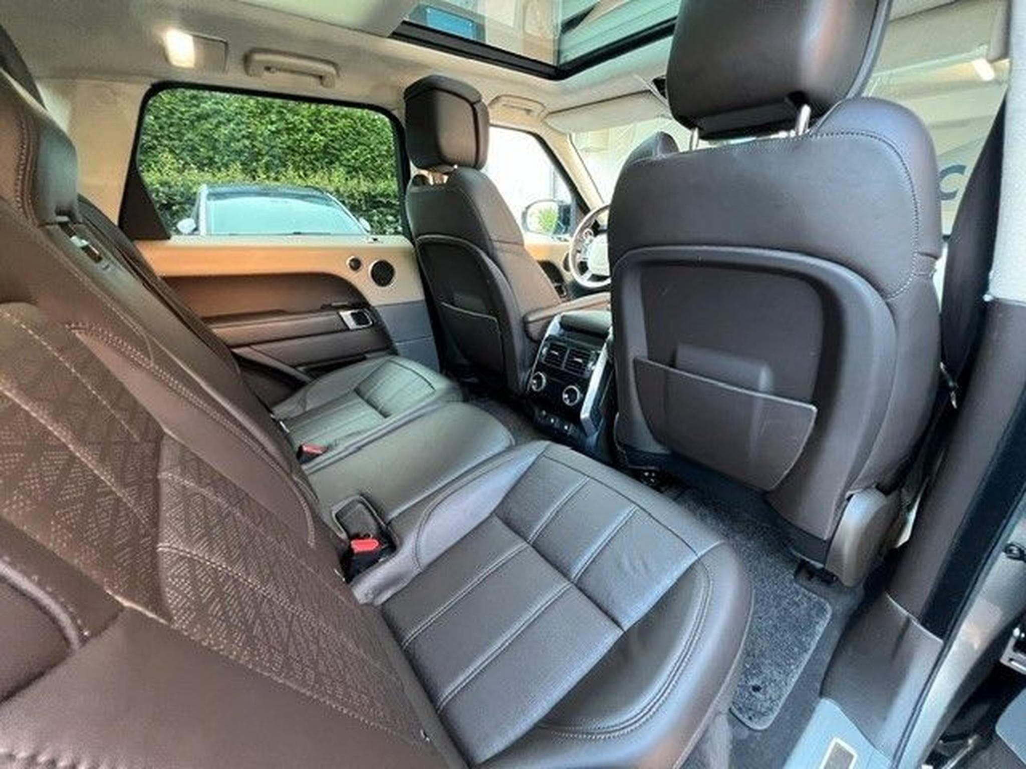 Land-Rover Range Rover 5.0 V8 SC Autobiography (2018) - Photo 22