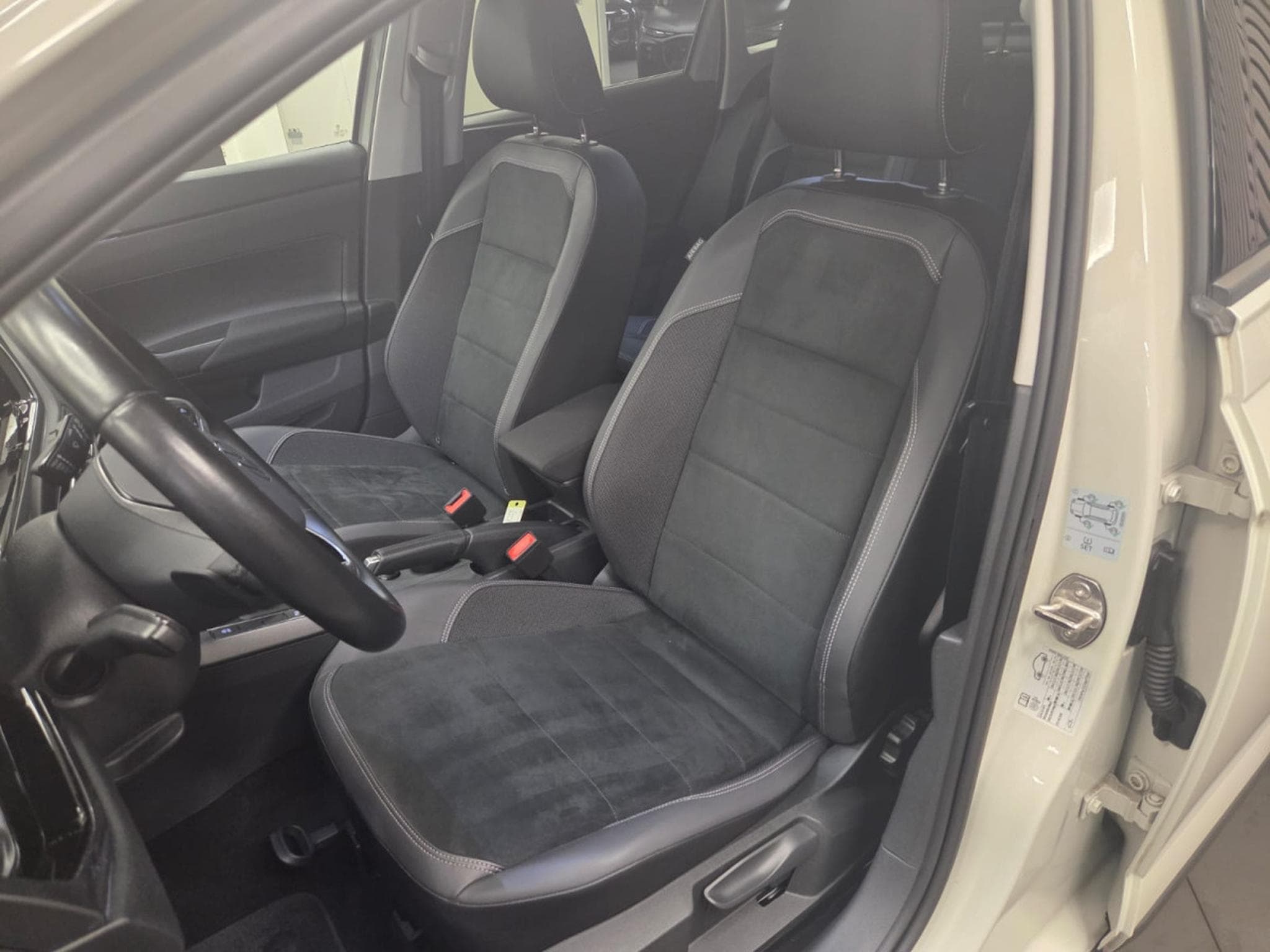 VW Taigo Style 1.5 TSI 150 CH / 110kW DSG7 (2023) - Photo 2
