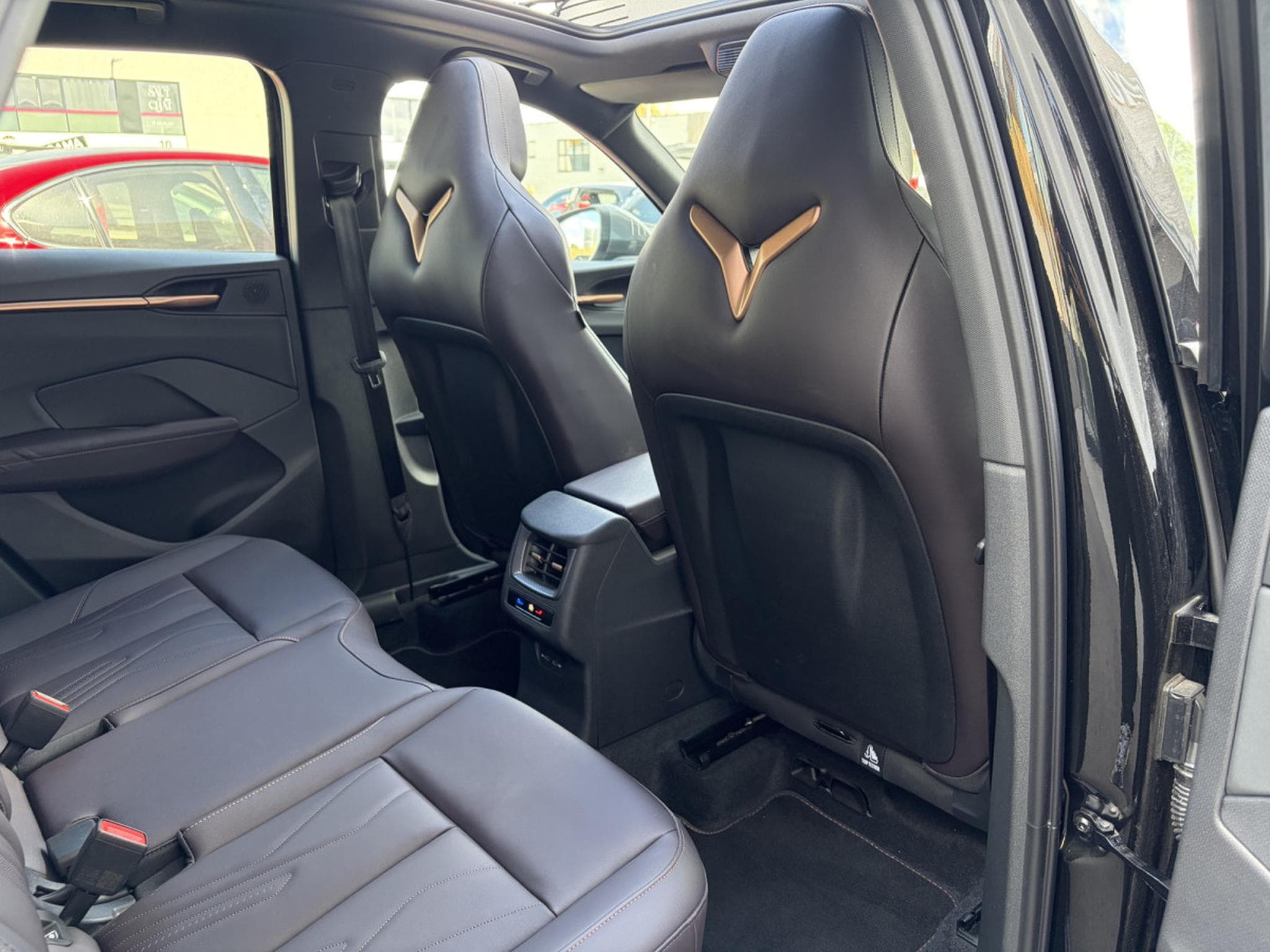 Cupra Terramar Terramar 2.0 TSI 195 kW/4Drive VZ /PANORAMA/*VOLL (2025) - Photo 18