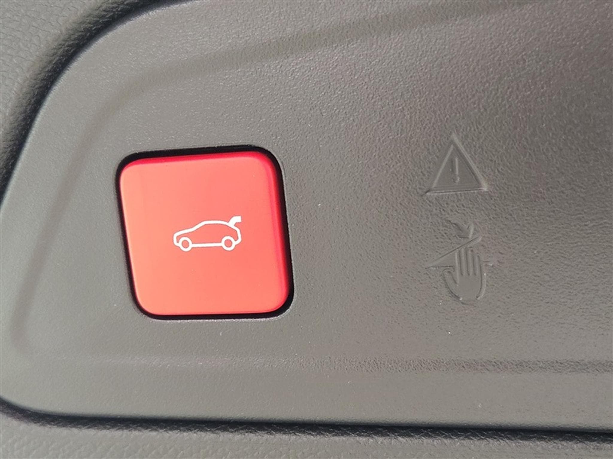 Citroen C5 Aircross 1.5 BlueHDi 130cv EAT8 MAX NAVI / FULL LED / TOIT PANO (2025) - Photo 21