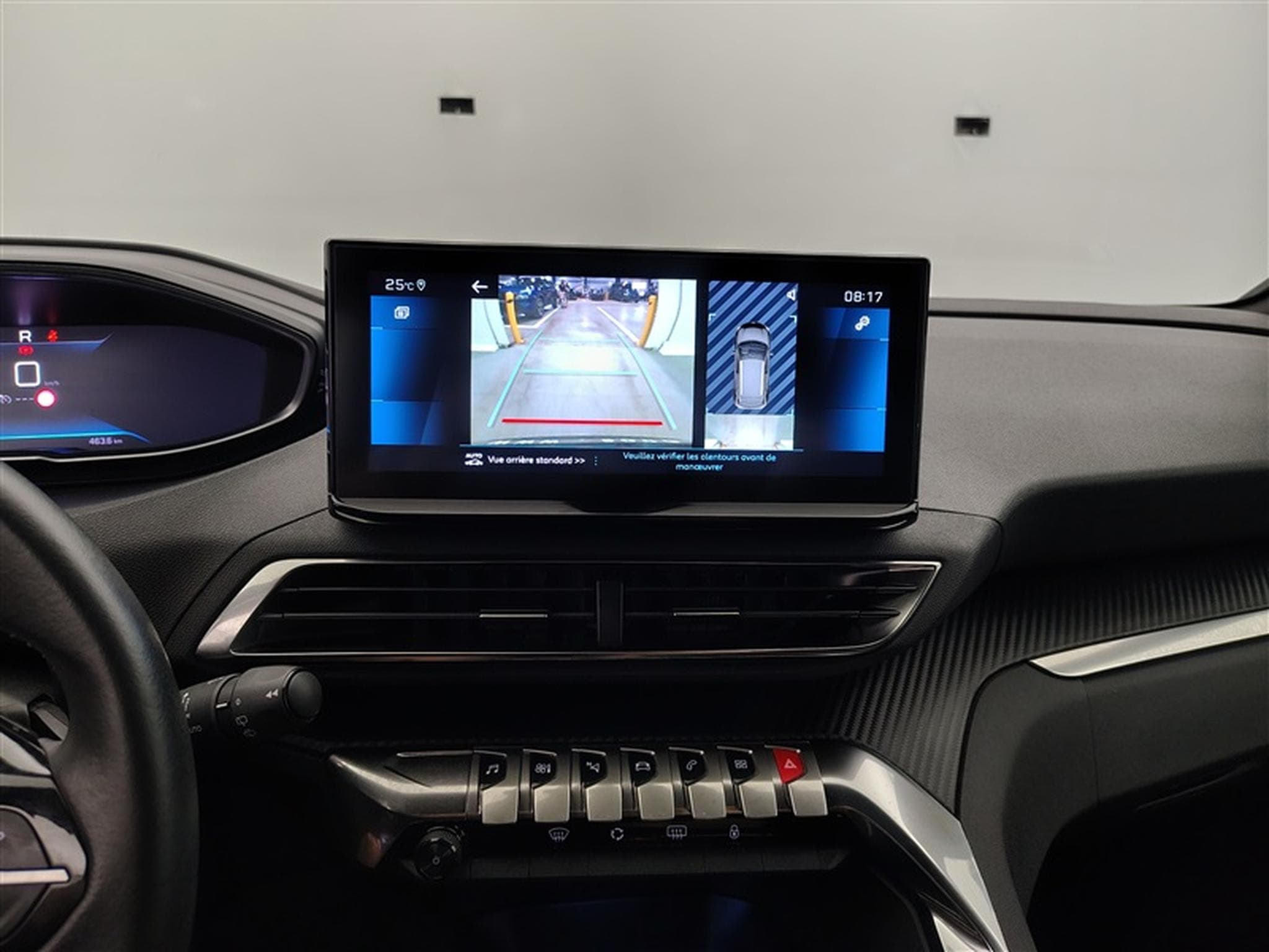 Peugeot 3008 1.2 PureTech 130cv EAT8 Active Pack NAVI / FULL LED / CAMERA (2023) - Photo 18