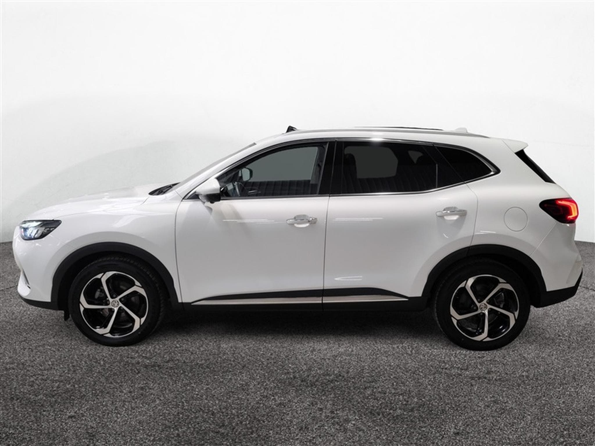 MG HS 1.5 T-GDi 160cv BVA Luxury NAVI / FULL LED / CUIR / PANO (2024) - Photo 3