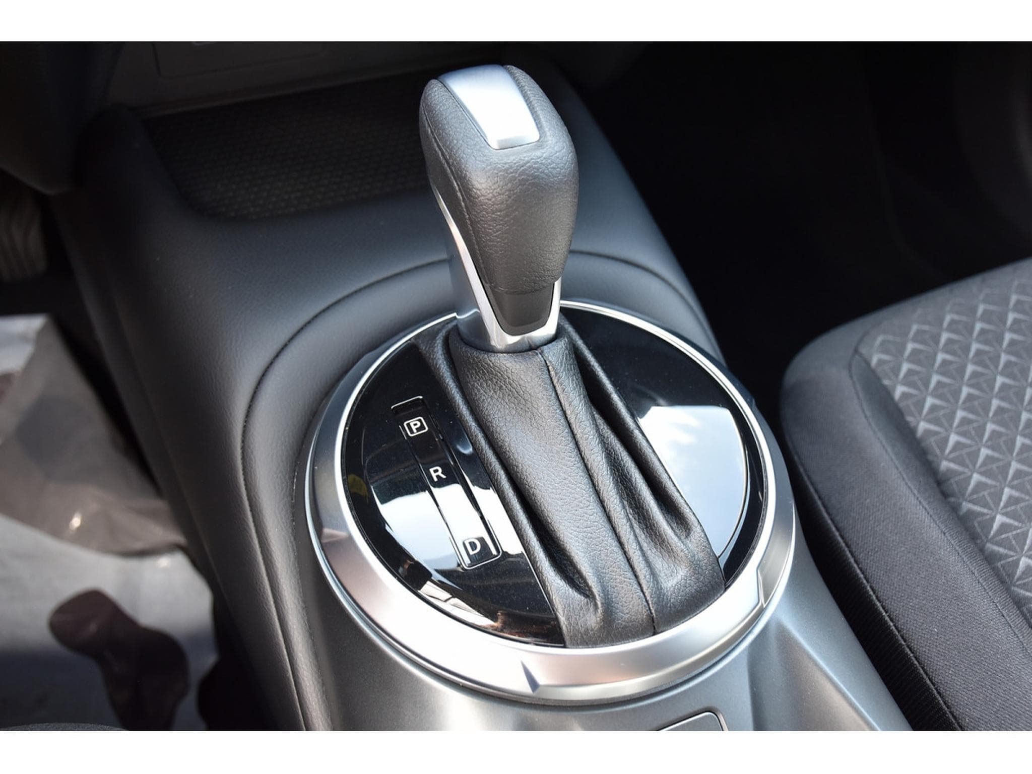Nissan Juke 1.0 DIG-T Acenta 7DCT REGUL APP-CONNECT CAM NEUF (2026) - Photo 15