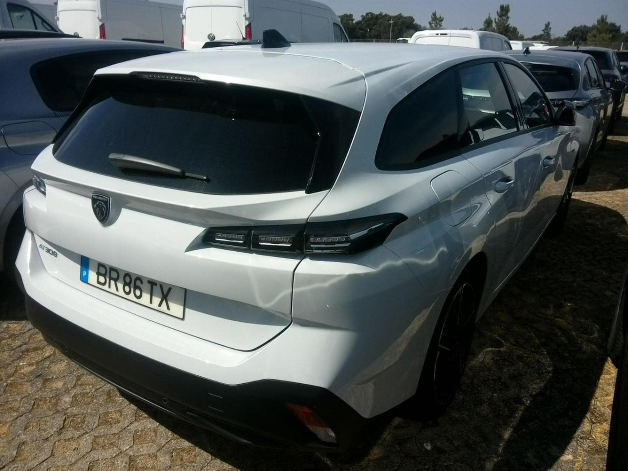 Peugeot 308 Style (2025) - Photo 2