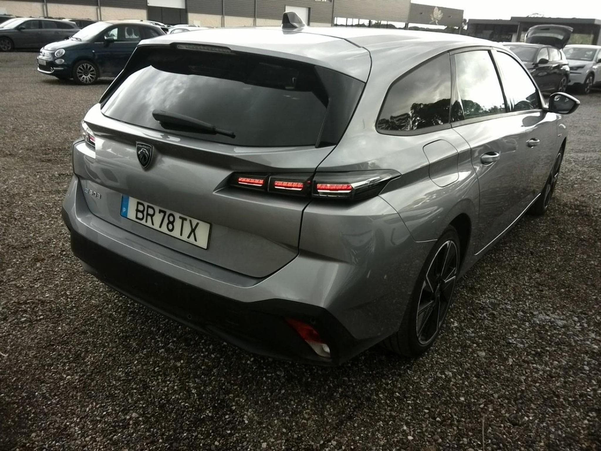 Peugeot 308 Style SW (2025) - Photo 2