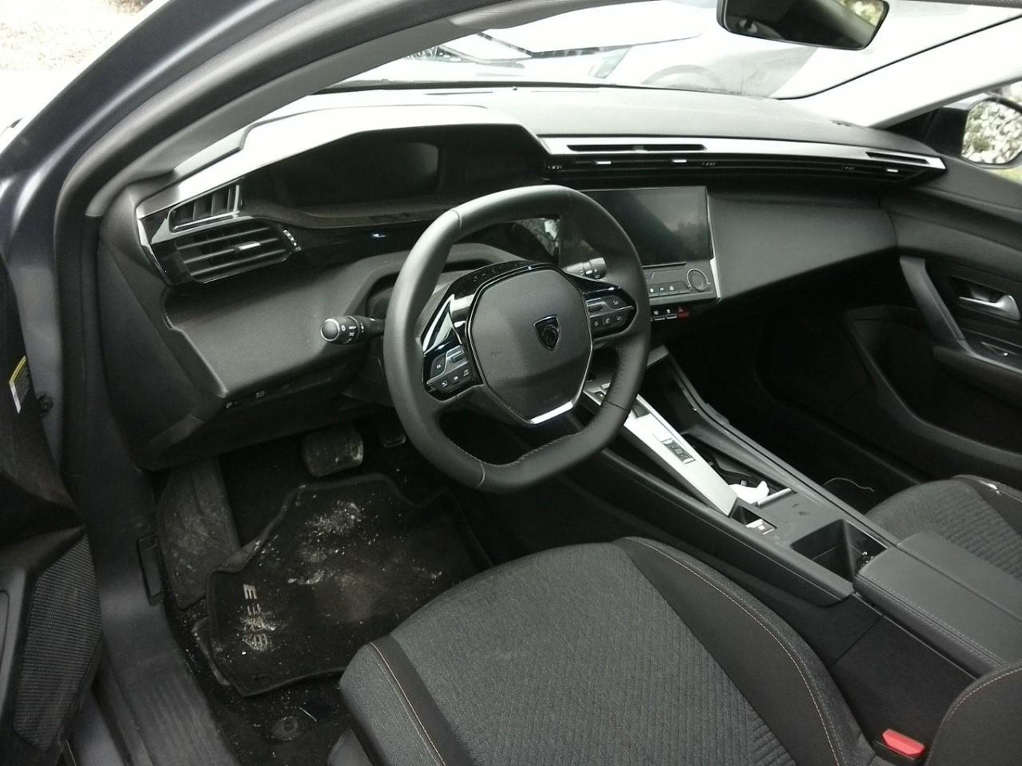 Peugeot 308 Style SW (2025) - Photo 4