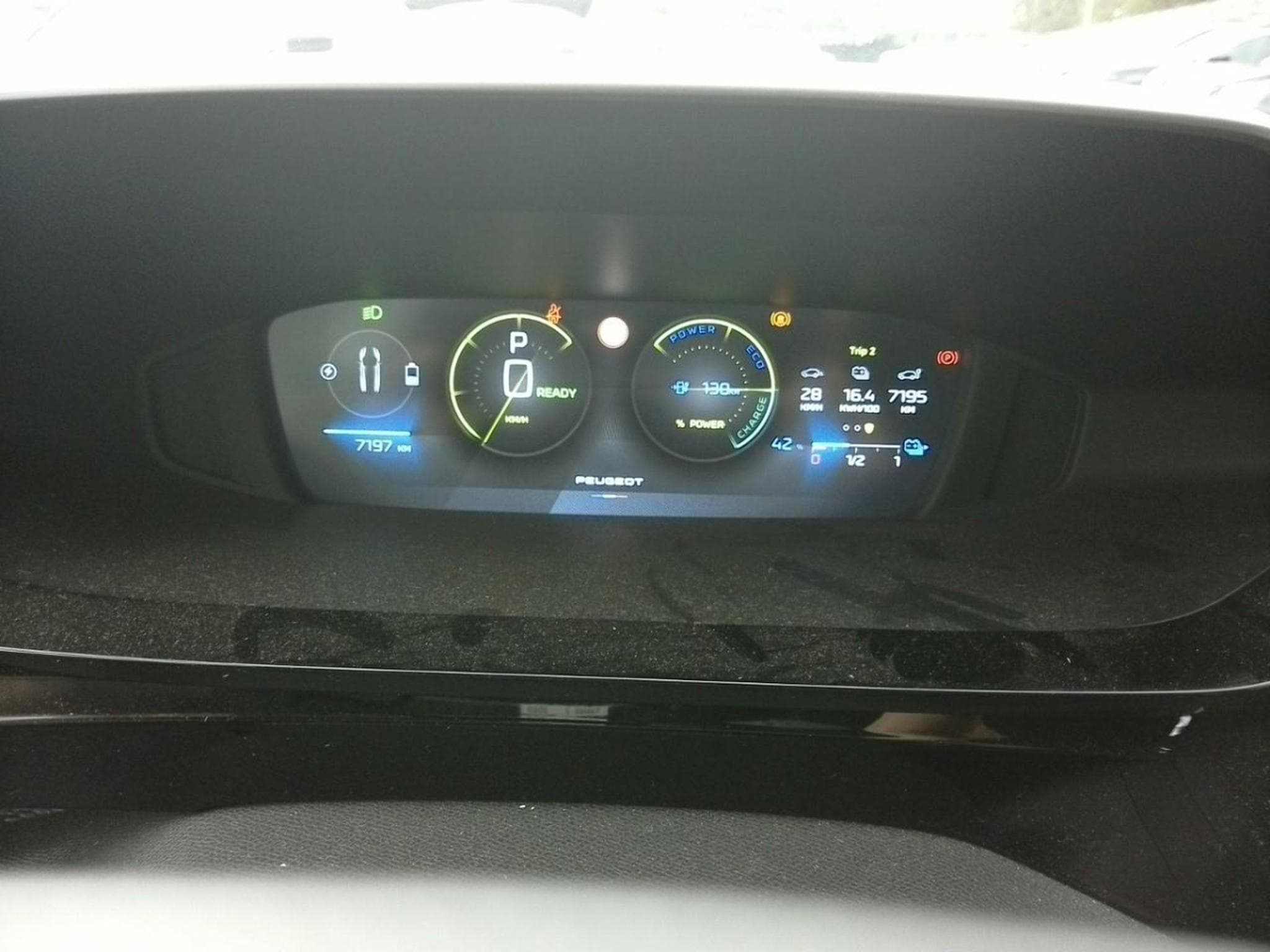 Peugeot 308 Style SW (2025) - Photo 6
