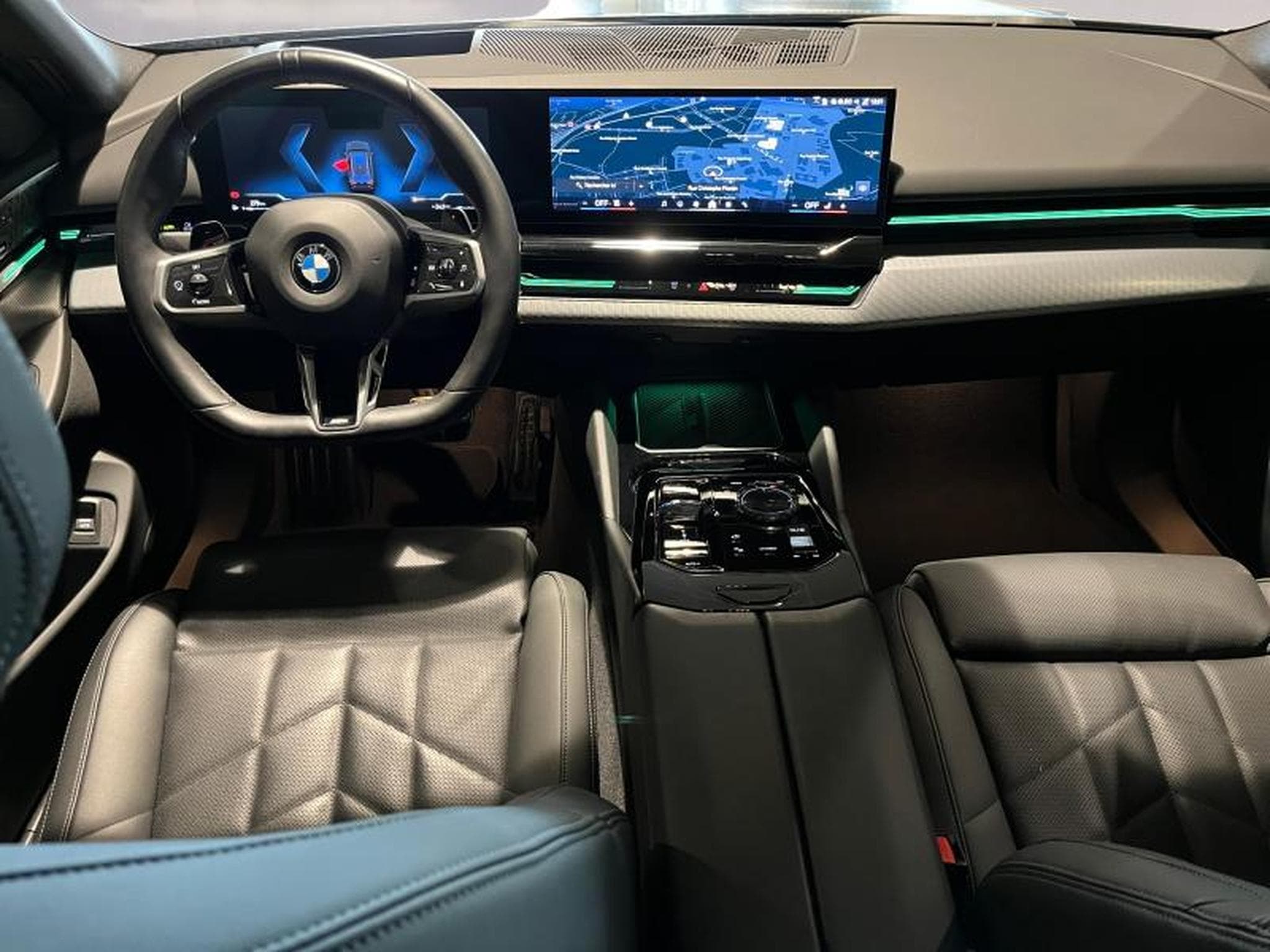 BMW 520 520d xDrive Touring M sport (2025) - Photo 8