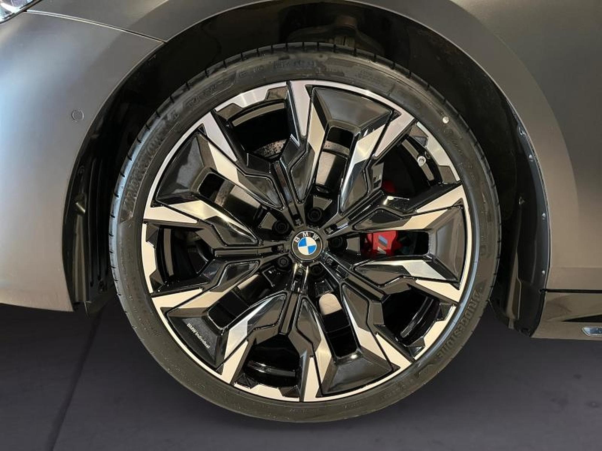 BMW 520 520d xDrive Touring M sport (2025) - Photo 9