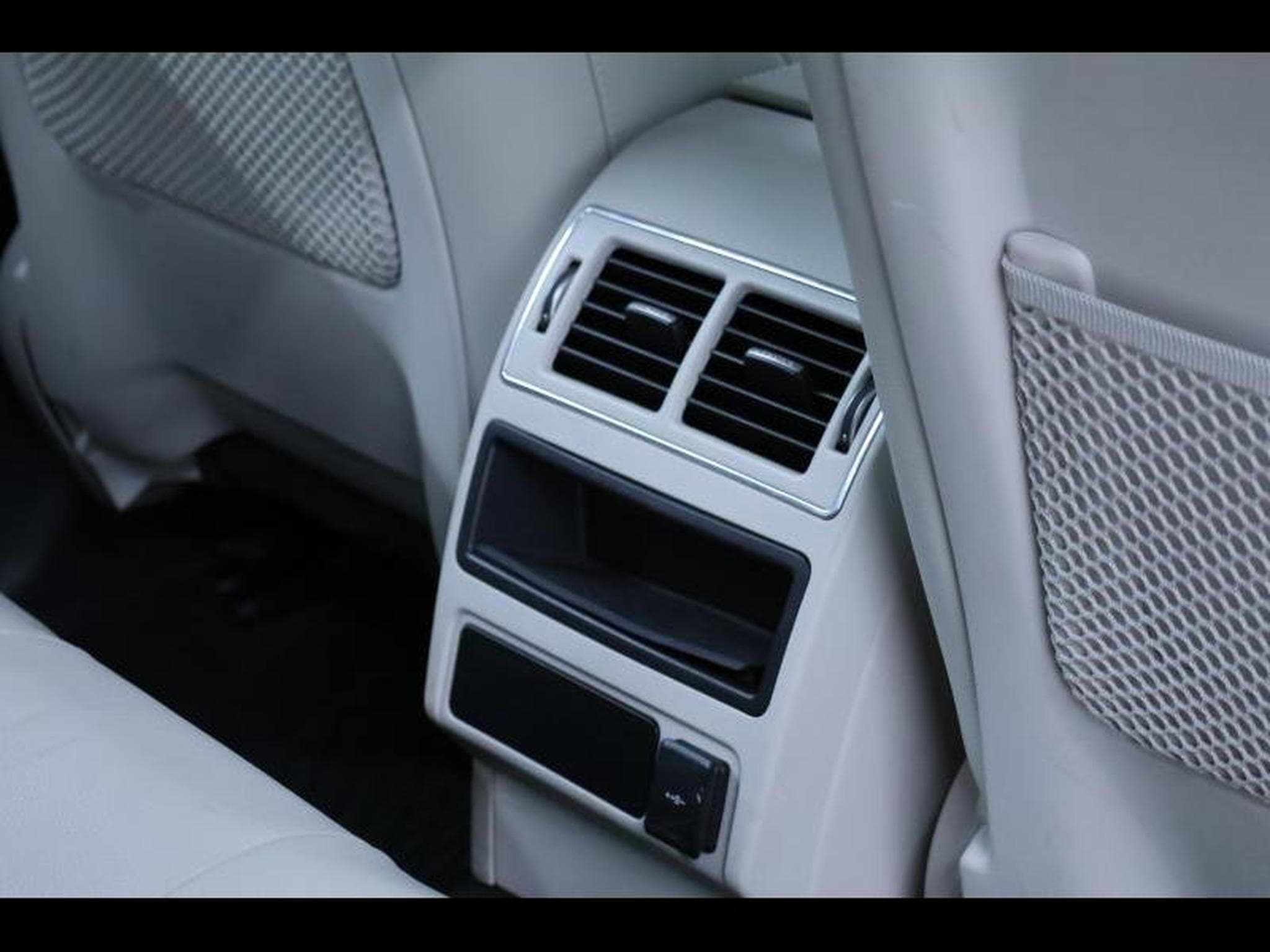 Jaguar F-Pace D165 R-Dynamic S AWD Auto (2021) - Photo 16