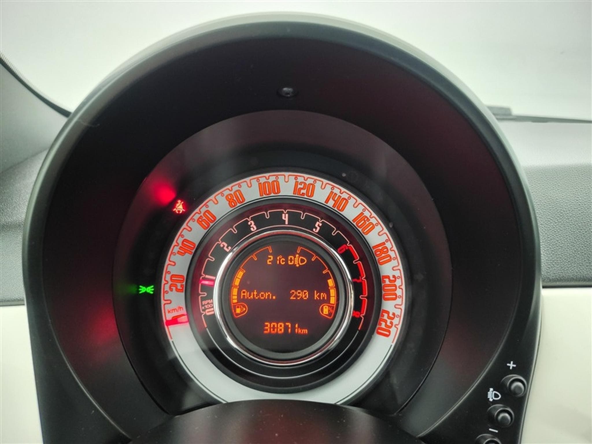 Fiat 500 1.0i MHEV Dolcevita (2022) - Photo 10