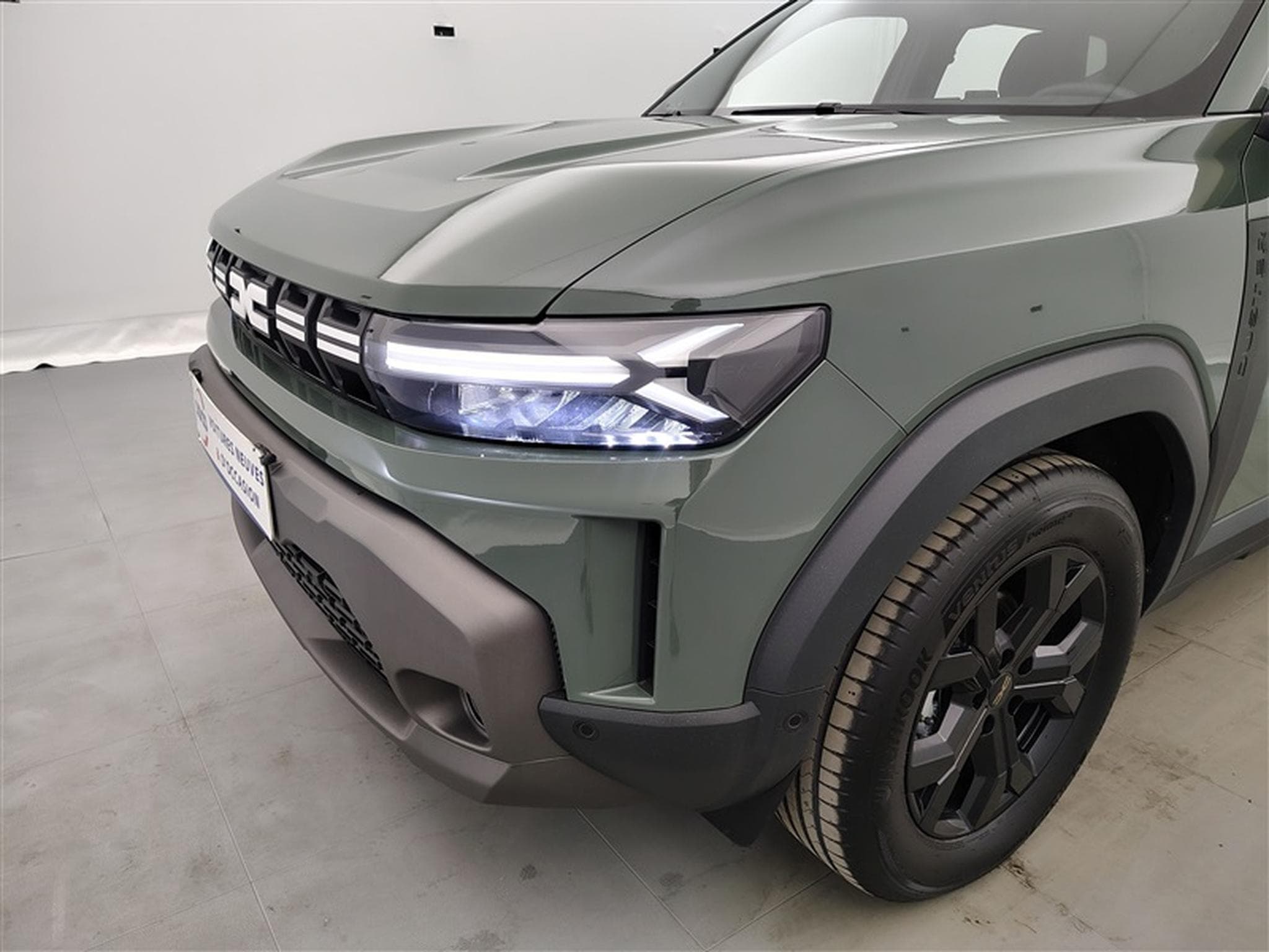 Dacia Duster Mild Hybrid 140cv Extreme NAVI / CARPLAY / FULL LED / CAMERA (2026) - Photo 14