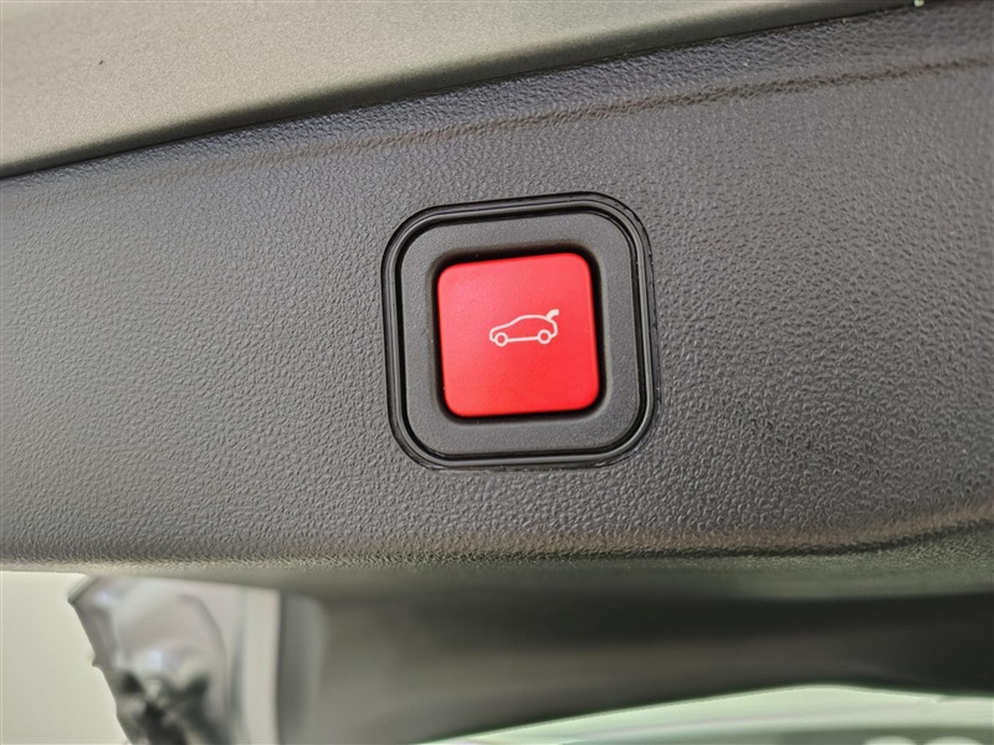 Jeep Avenger 1.2 Turbo 100cv Altitude (2025) - Photo 18