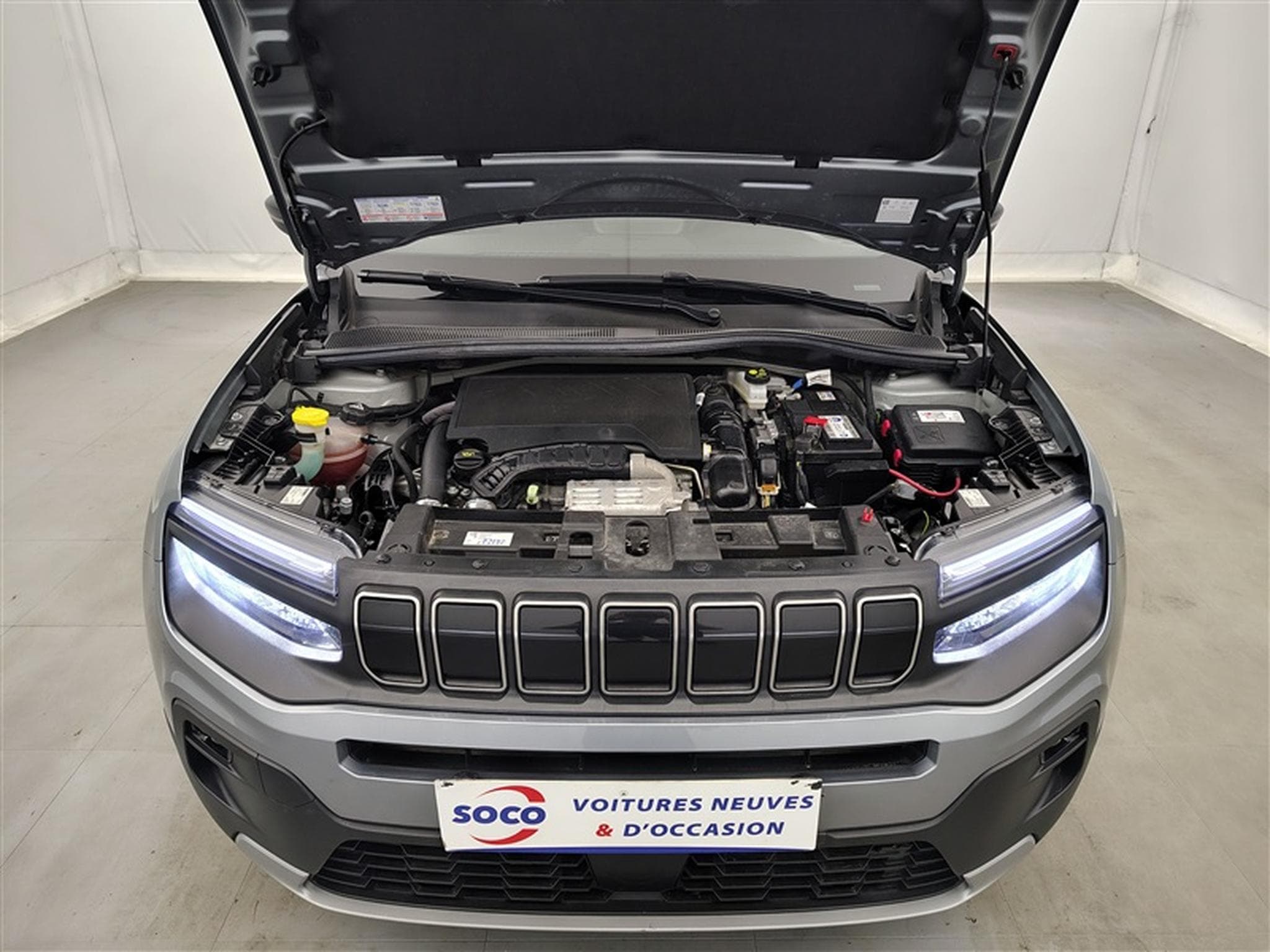 Jeep Avenger 1.2 Turbo 100cv Altitude (2025) - Photo 19